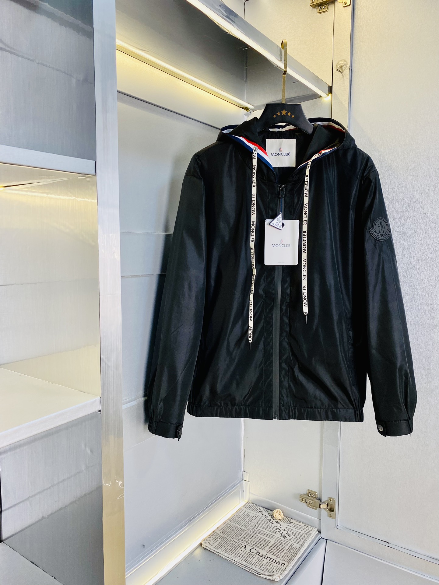 NO:126113,The original order of the official website can wear 190 catties masked Moncler 2025 early spring model!  New jacket, high-quality, original fabric, internet celebrity, same style, custom hardware and accessories for opening molds, very comfortable, super versatile, beautiful jacket, non-market, ordinary version, random comparison, absolutely guaranteed quality, color, size M-3XL,,christian louboutin,Moncler, jackets & coats,jackets & coats,alexander wang19860909官网原单货 可穿190斤蒙口Moncler 2025早春款！新款外套夹克 高版本高品质 原版面料网红明星同款 开模定制五金辅料 感非常舒服 超级百搭好看的一款外套 非市场普通版本 随意对比 品质绝对保证 颜色图色 尺码M-3XL,,christian louboutin,Moncler,jackets & coats,jackets & coats,alexander wang,Men's clothing