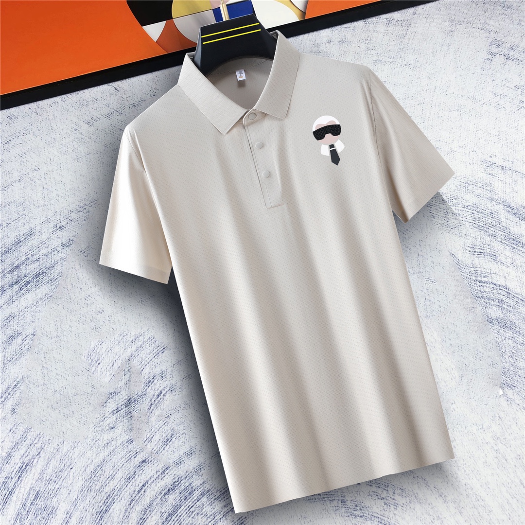 NO:147073,Wearable pounds M-4XL Fendi original single quality latest style men's lapel short-sleeved T-shirt with high-end printed workmanship!  Selected counters to customize the top mercerized bead flooring fabric, all the details are perfectly 1-to-1 reproduction, restore the authenticity 100% original hardware, high-end customized auxiliary materials, original factory original standard, excellent upper body effect!  ,fendi,fendi,T-shirt,tees,t-shirt,alexander wang19860909可穿斤 码数M-4XL 芬迪Fendi 原单品质 最新款 男装翻领短袖T恤 高级印花做工！精选专柜订制顶级丝光珠地棉进口面料 所有细节做工完美1比1复刻 还原正品百分百 原版五金 高端订制辅料 原厂原标 上身效果超赞！,,fendi,fendi,T-shirt,tees，t-shirt,alexander wang,Men's clothing