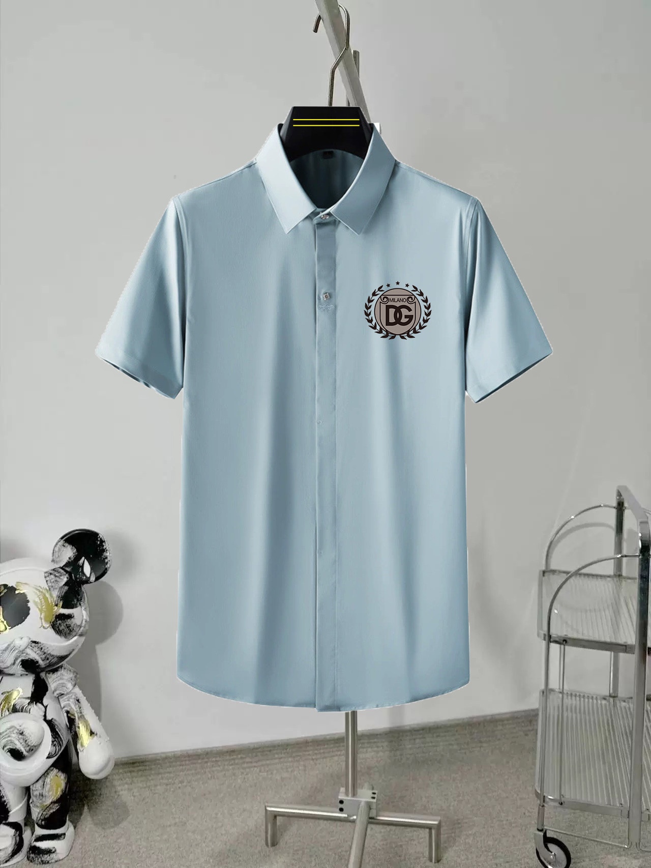 NO:132639,Can wear 200 catties Dolce & Gabbana DG Original quality Latest clothes Short-sleeved shirt Short-sleeved shirt Short-sleeved selected counter custom top-grade imported fabrics All details are perfectly 1 to 1 replicate, restore the authentic 100% original hardware High-end custom auxiliary materials Original factory original standard The upper body effect is excellent Number of codes M-4XL,,Dolce & Gabbana,Dolce & Gabbana,shirts,T-shirt,alexander wang19860909可穿200斤 杜嘉班纳DG 原单品质 最新款衣服 短袖衬衣短袖衬衫短袖 精选专柜订制顶级进口面料 所有细节做工完美1比1复刻 还原正品百分百 原版五金 高端订制辅料 原厂原标 上身效果超赞 码数 M-4XL,,Dolce&Gabbana,Dolce&Gabbana,shirts,T-shirt,alexander wang,Men's clothing