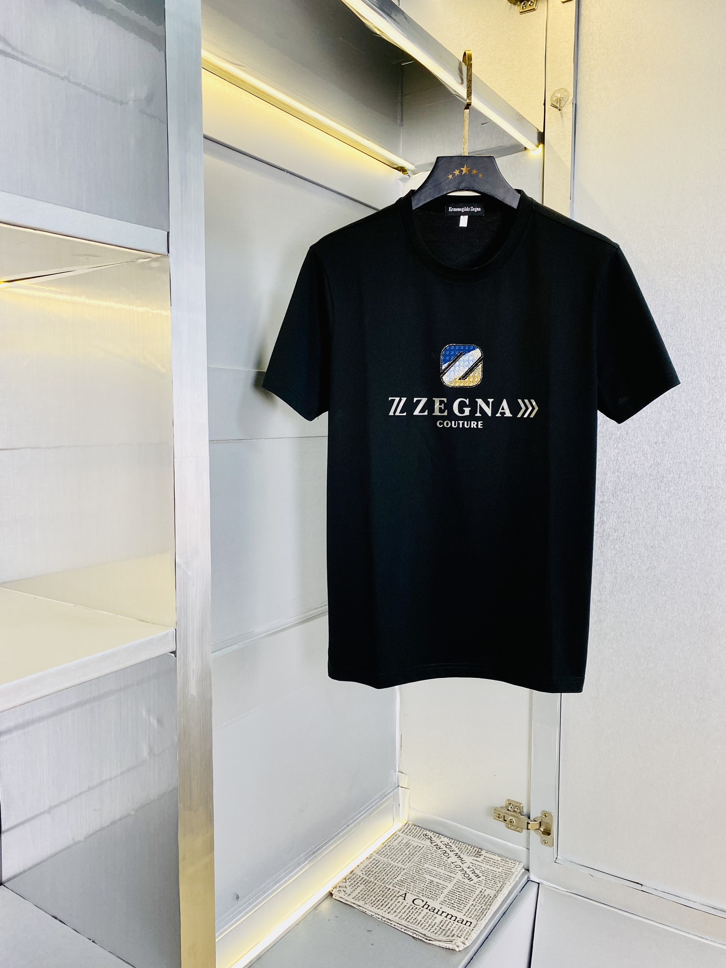 NO:140983,Wear 240 pounds Fatty Gospel Couple model Size M-6XL Zegna Original quality Latest style Round neck short-sleeved T-shirts and clothes Selected counter custom-made top double mercerized cotton imported fabrics All details are perfectly 1 to 1 replica, restore the authentic 100% original hardware High-end customized auxiliary materials Original original mark The upper body effect is super!  ,zegna,T-shirt,tees,t-shirt,alexander wang19860909穿240斤 胖子福音 情侣款 码数M-6XL 杰尼亚Zegna 原单品质 最新款 圆领短袖T恤衣服 精选专柜订制顶级双丝光棉进口面料 所有细节做工完美1比1复刻 还原正品百分百 原版五金 高端订制辅料 原厂原标 上身效果超赞！,,zegna,T-shirt,tees，t-shirt,alexander wang,Men's clothing