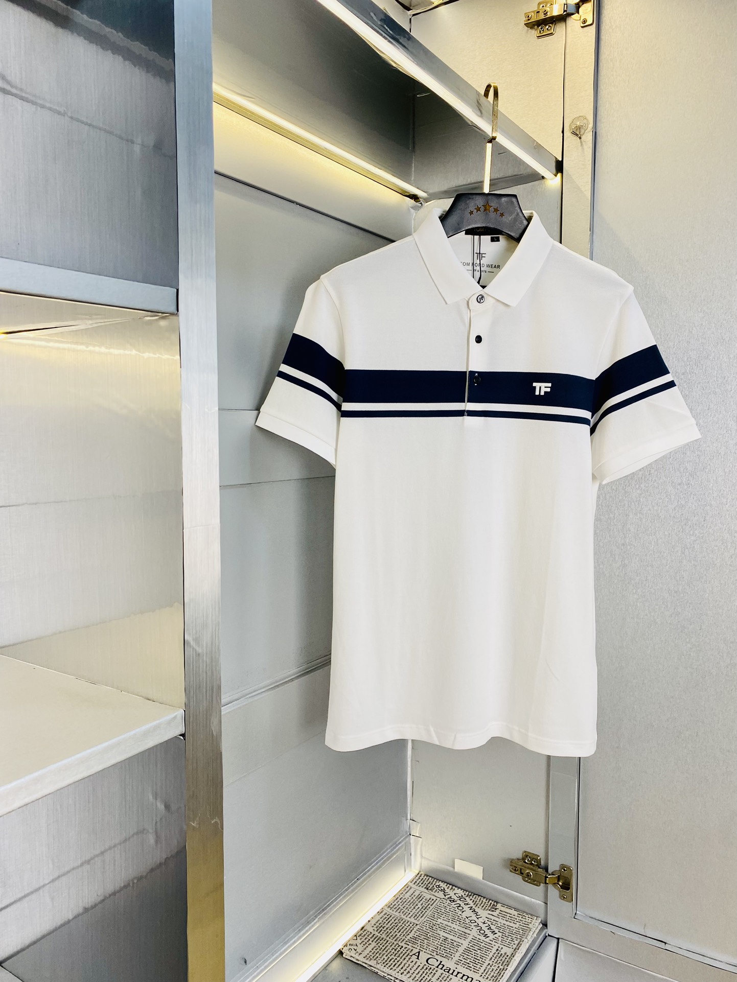 NO:136827,Wearable 210 catties TF Original single quality Latest clothes Short-sleeved lapel Short-sleeved Polo Selected counter customized top-grade imported mercerized cotton fabrics All details are perfectly 1 to 1 replicate, restore the authentic 100% original hardware High-end custom auxiliary materials Original factory original standard The upper body effect is excellent Number of codes M-4XL,,tom ford,T-shirt,alexander wang19860909可穿210斤 TF 原单品质 最新款衣服 短袖翻领短袖Polo 精选专柜订制顶级朱地丝光棉进口面料 所有细节做工完美1比1复刻 还原正品百分百 原版五金 高端订制辅料 原厂原标 上身效果超赞 码数 M-4XL,,tom ford,T-shirt,alexander wang,Men's clothing