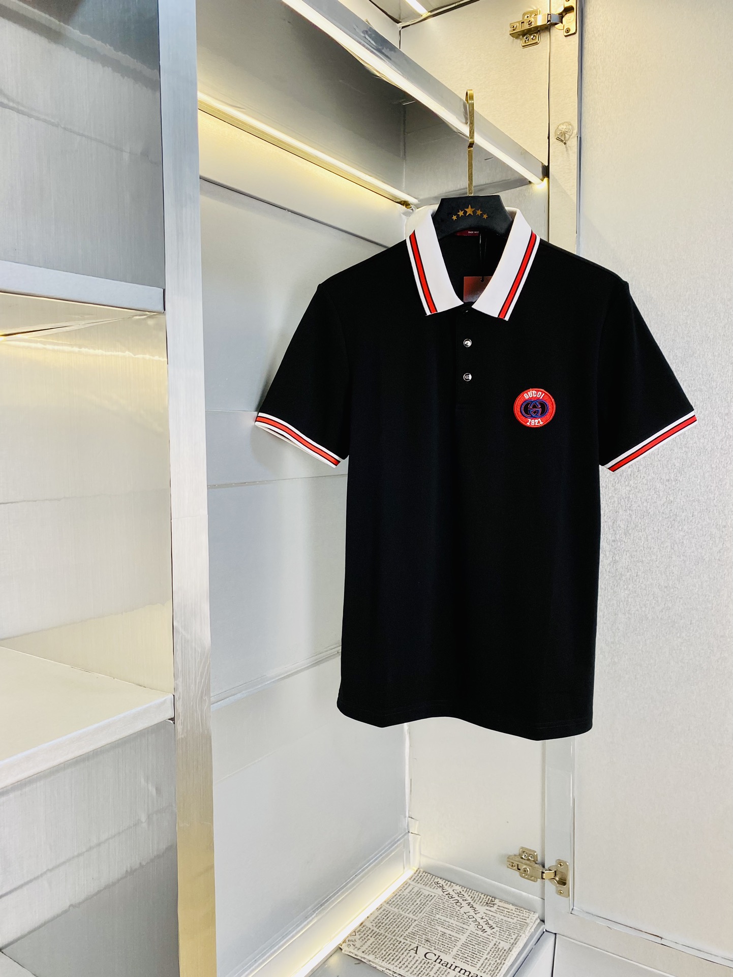 NO:154186,Can wear 200 catties Gucci Original single quality 2025 latest clothes Short-sleeved lapel Short-sleeved Polo Selected counter custom-made top-grade mercerized cotton imported fabrics All details are perfectly 1 to 1 replica Restore authentic 100% original hardware High-end custom auxiliary materials Original factory original standard The upper body effect is excellent Number of codes M-3XL,,gucci,T-shirt,alexander wang19860909可穿200斤 古奇Gucci 原单品质 2025最新款衣服 短袖翻领短袖Polo 精选专柜订制顶级朱地丝光棉进口面料 所有细节做工完美1比1复刻 还原正品百分百 原版五金 高端订制辅料 原厂原标 上身效果超赞 码数 M-3XL,,gucci,T-shirt,alexander wang,Men's clothing