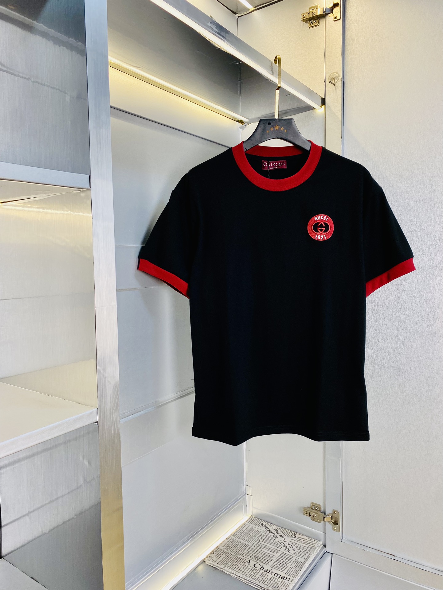 NO:136833,220 catties Gucci Original quality Latest clothes Round neck short-sleeved T-shirt Selected counter custom-made top-quality mercerized cotton imported fabrics All details are perfectly 1 to 1 replica of the original product 100% original hardware High-end customized auxiliary materials Original factory original standard The upper body effect is excellent S-XL (order height and weight 175/130 catties wear S), gucci, T-shirt,tees, t-shirt,alexander wang19860909可穿220斤 古奇Gucci 原单品质 最新款衣服 圆领短袖T恤 精选专柜订制顶级朱地丝光棉进口面料 所有细节做工完美1比1复刻 还原正品百分百 原版五金 高端订制辅料 原厂原标 上身效果超赞 码数 S-XL（下单报身高体重175/130斤穿S）,,gucci,T-shirt,tees，t-shirt,alexander wang,Men's clothing