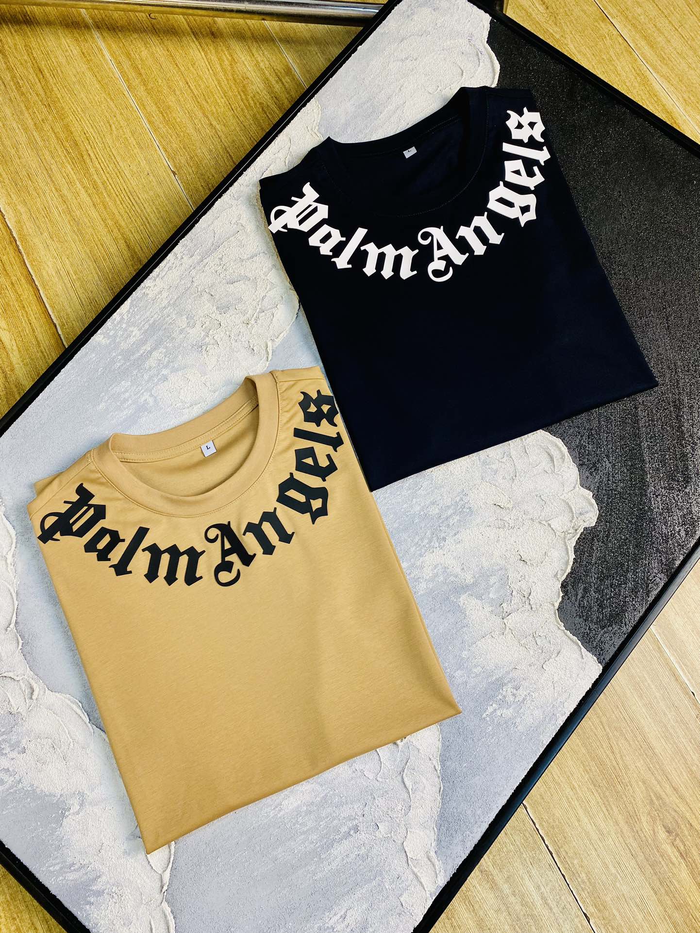 NO:132652,The same style on the official website can wear 205 catties. Croxin ChromeHearts Original single quality. Latest short-sleeved style. Selected counter customized top-grade double mercerized cotton imported fabric. All details are perfectly 100% replicated. Original hardware. High-end customized auxiliary materials. Original original mark. Excellent upper body effect. Number of codes. M-4XL,,chrome hearts,chrome hearts,T-shirt,alexander wang.19860909官网同款可穿205斤 克罗心ChromeHearts 原单品质 最新款短袖 精选专柜订制顶级双丝光棉进口面料 所有细节做工完美1比1复刻 还原正品百分百 原版五金 高端订制辅料 原厂原标 上身效果超赞 码数 M-4XL,,chrome hearts,chrome hearts,T-shirt,alexander wang,Men's clothing