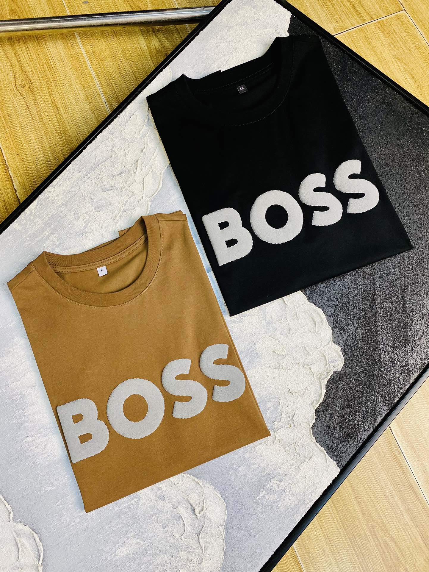 NO:159144,The same style on the official website can wear 205 kilograms Hugo Boss original single quality Latest short-sleeved special counter customized top-grade double mercerized cotton imported fabrics All details are perfectly 1 to 1 replicate, restore the authentic 100% original hardware High-end custom auxiliary materials Original factory original standard The upper body effect is excellent Number of codes M-4XL,,T-shirt,alexander wang19860909官网同款可穿205斤 雨果博斯Boss 原单品质 最新款短袖 精选专柜订制顶级双丝光棉进口面料 所有细节做工完美1比1复刻 还原正品百分百 原版五金 高端订制辅料 原厂原标 上身效果超赞 码数 M-4XL,,T-shirt,alexander wang,Men's clothing