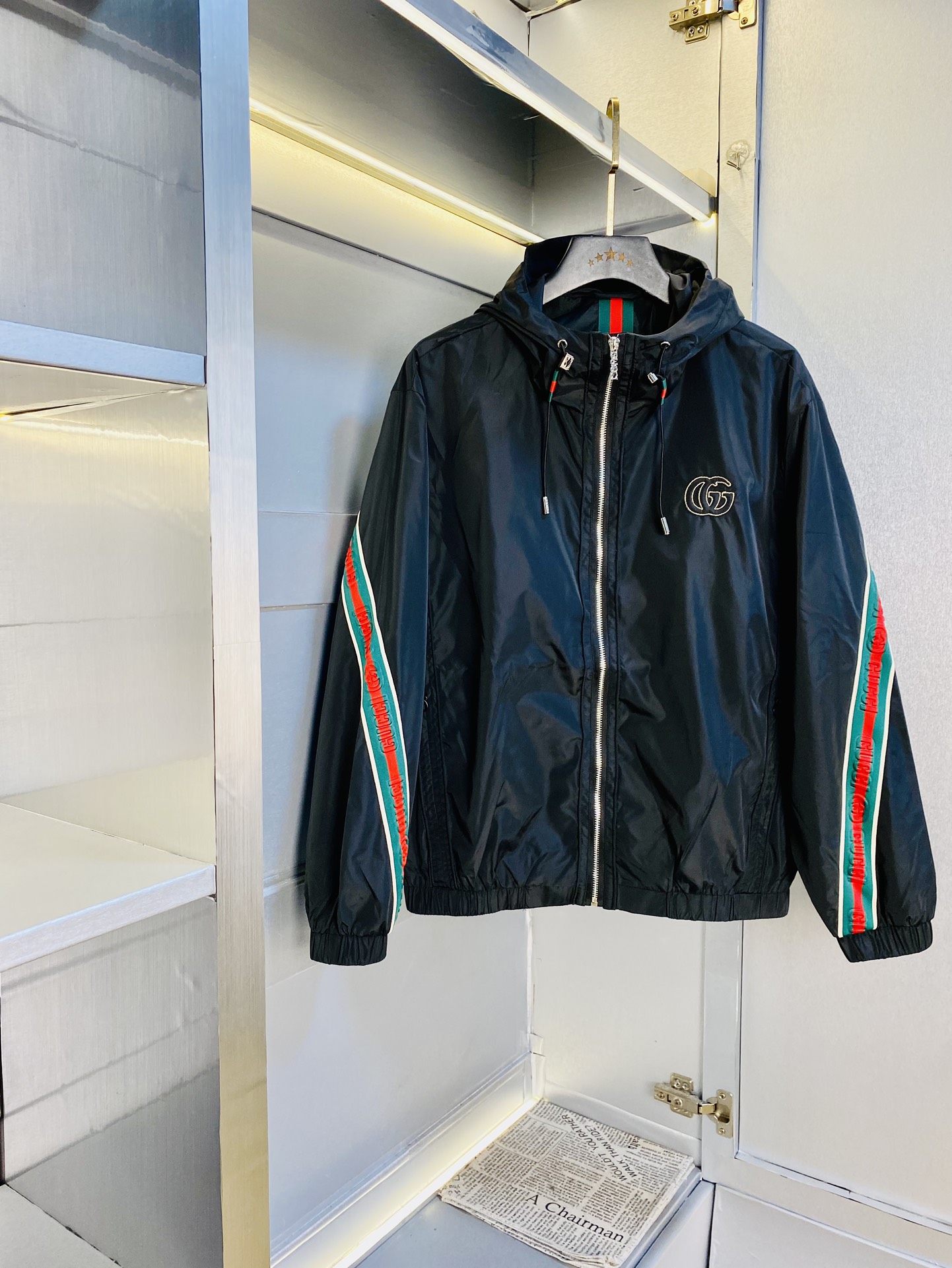 NO:136828,The original order of the official website can wear 190 kilogram Gucci early spring style!  New jacket, high-quality, original fabric, internet celebrity, same style, custom hardware and accessories for opening molds, very comfortable, super versatile, beautiful jacket, non-market, ordinary version, random comparison, absolutely guaranteed quality, color, color, size M-3XL,, gucci, jackets & coats, jackets & coats, alexander wang19860909官网原单货 可穿190斤古奇Gucci 早春款！新款外套夹克 高版本高品质 原版面料网红明星同款 开模定制五金辅料 感非常舒服 超级百搭好看的一款外套 非市场普通版本 随意对比 品质绝对保证 颜色图色 尺码M-3XL,,gucci,jackets & coats,jackets & coats,alexander wang,Men's clothing