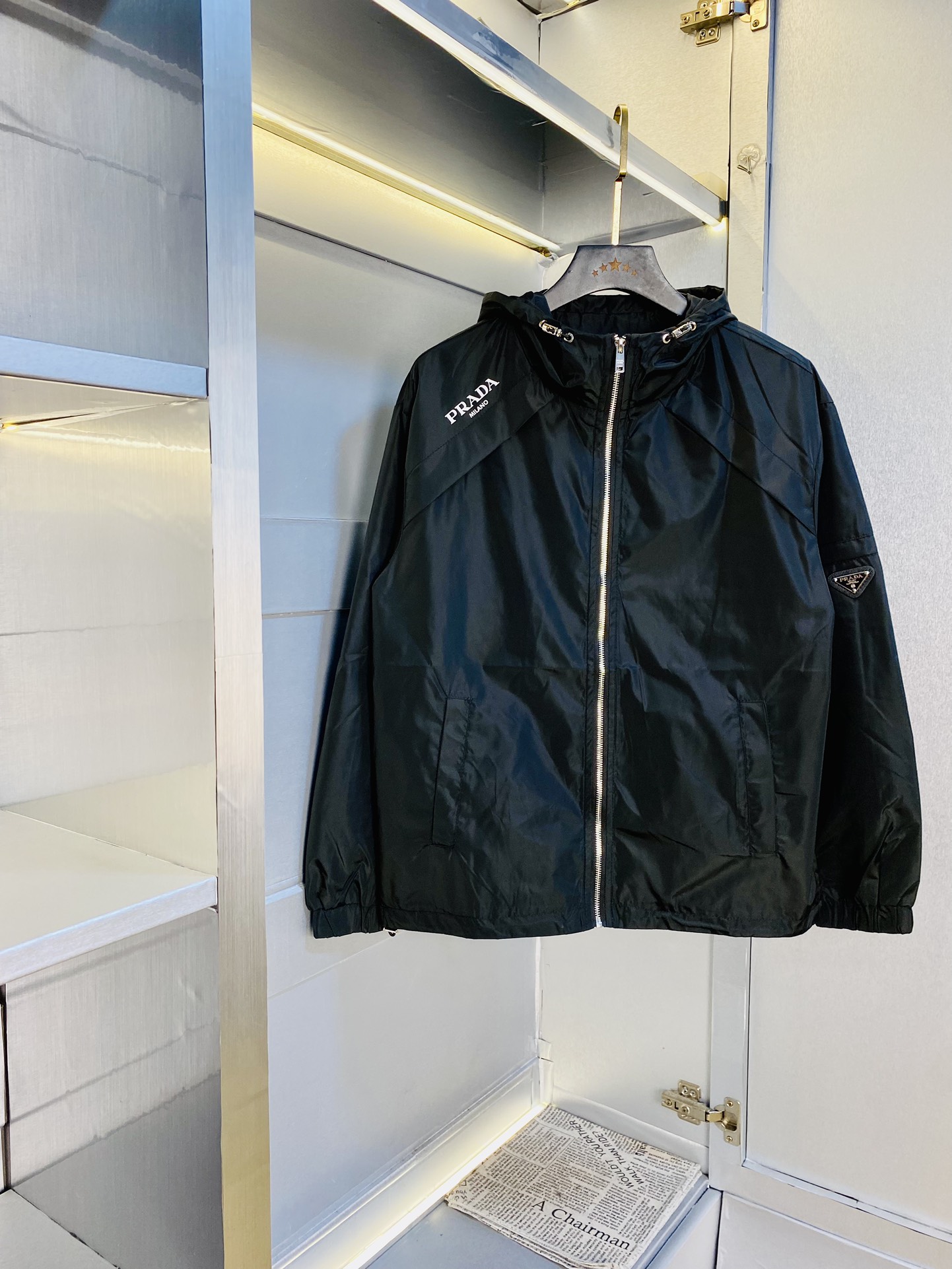 NO:133751,The original order of the official website can wear 190 catties Prada Prada early spring style!  New jacket, high-quality, original fabric, internet celebrity, same style, custom hardware and accessories for opening molds, very comfortable, super versatile, beautiful jacket, non-market, ordinary version, random comparison, absolutely guaranteed quality, color, color, size M-3XL,,prada,prada, jackets & coats,jackets & coats,alexander wang19860909官网原单货 可穿190斤普拉达Prada 早春款！新款外套夹克 高版本高品质 原版面料网红明星同款 开模定制五金辅料 感非常舒服 超级百搭好看的一款外套 非市场普通版本 随意对比 品质绝对保证 颜色图色 尺码M-3XL,,prada,prada,jackets & coats,jackets & coats,alexander wang,Men's clothing