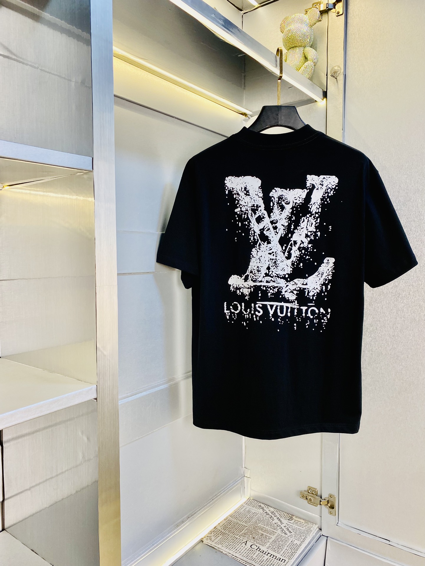 NO:460172,Wear 240 pounds, gospel of fat man, couple outfit Louis Vuitton Lv, original quality, latest style, men's short-sleeved T-shirt, selected counter customized top mercerized cotton imported fabric, all details are perfectly 1 to 1 replica, restore the authentic 100% original hardware, high-end customized auxiliary materials, original factory original standard, excellent upper body effect!  S-3XL (175/130 catties wear S), louis vuitton,louis vuitton,t-shirt,tees,t-shirt,alexander wang19860909穿240斤 胖子福音 情侣装路易威登Lv 原单品质 最新款 男装短袖T恤 精选专柜订制顶级丝光棉进口面料 所有细节做工完美1比1复刻 还原正品百分百 原版五金 高端订制辅料 原厂原标 上身效果超赞！码数偏大S-3XL(175/130斤穿S),,louis vuitton,louis vuitton,T-shirt,tees，t-shirt,alexander wang,Men's clothing