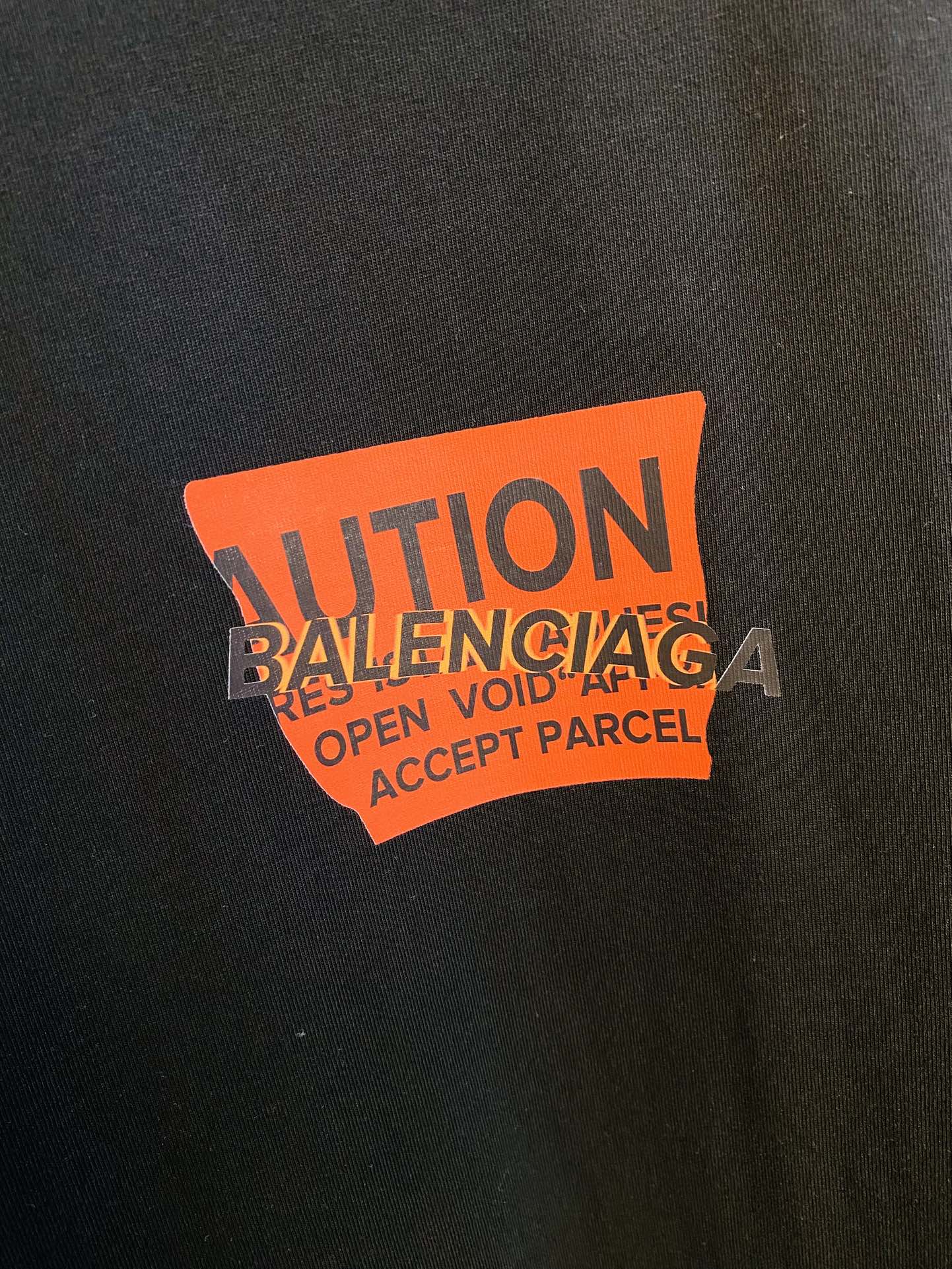 P230 🔥穿240斤 胖子福音 情侣装💞巴黎世家Balenciaga 原单品质 2025最新款 男装短袖T恤 精选专柜订制顶级🐥丝光棉🐥进口面料 所有细节做工完美1比1复刻 还原正品百分百 原版五金 高端订制辅料 原厂原标 上身效果超赞！码数偏大：S-3XL(175/130斤穿S)