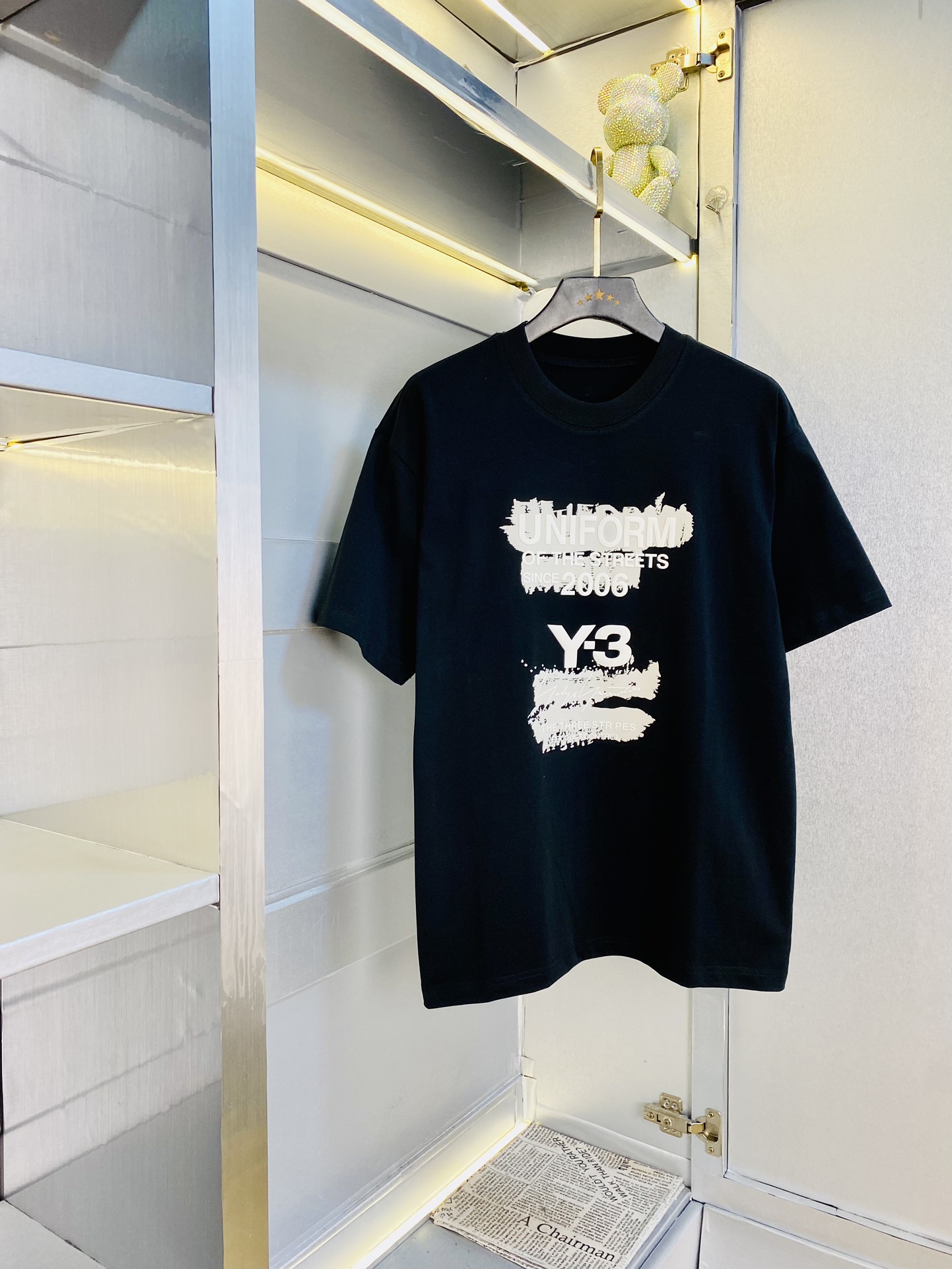 P230 🔥穿240斤 胖子福音 情侣装💞y3 原单品质 2025最新款 男装短袖T恤 精选专柜订制顶级🐥丝光棉🐥进口面料 所有细节做工完美1比1复刻 还原正品百分百 原版五金 高端订制辅料 原厂原标 上身效果超赞！码数偏大：S-3XL(175/130斤穿S)