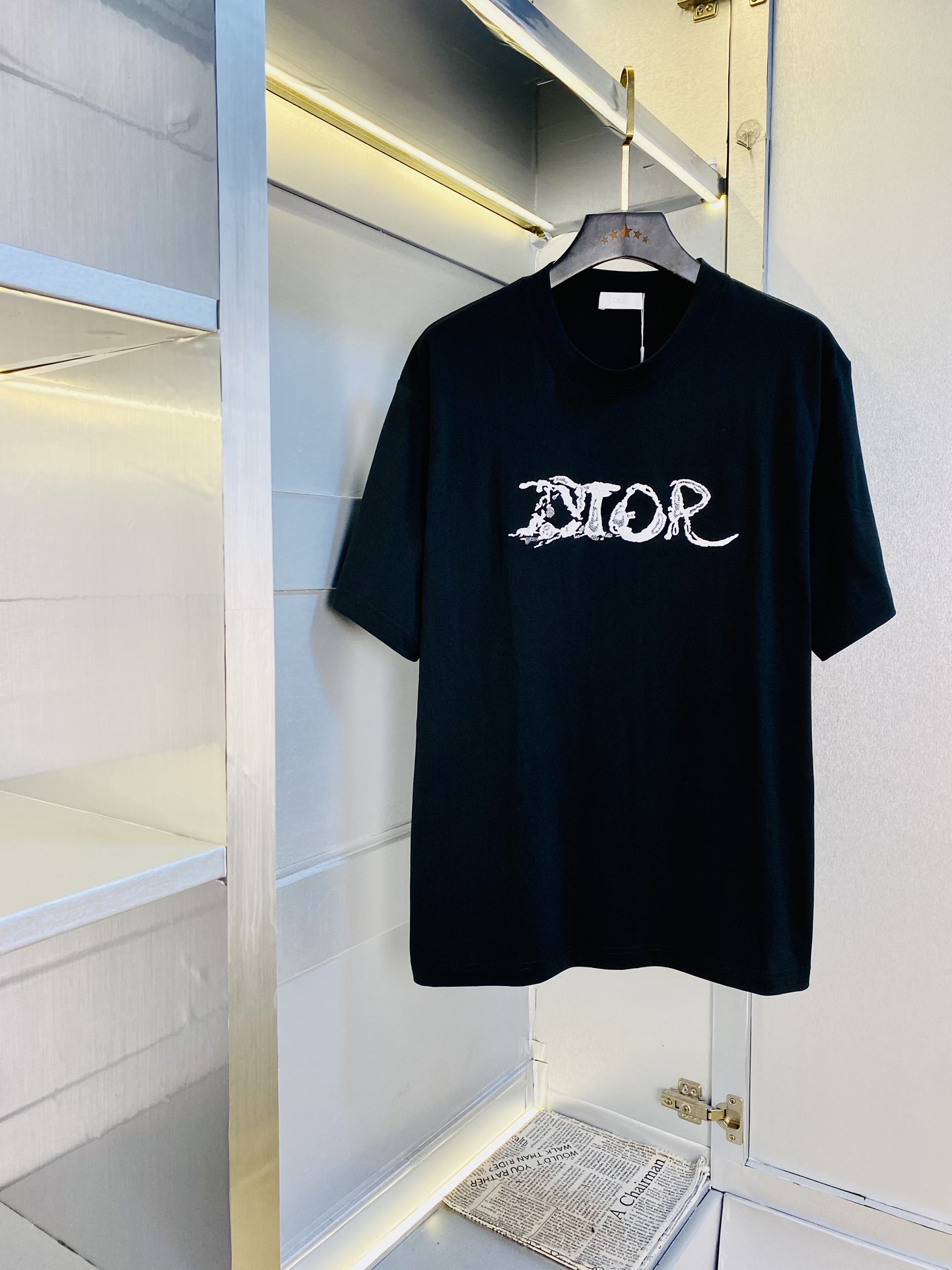 NO:480931,Wear 210 kilograms original order!  Fatty Gospel Couple Outfit Dior Original Quality 2025 Latest Short Sleeve T-shirt Five-quarter Sleeve Middle Sleeve Selected counter Customized top-grade cotton imported fabric with original wash mark!  Complete three standards, all the details are perfectly 1-to-1 reproduction, restore the authenticity 100% original hardware, high-end customized auxiliary materials, original factory original standards, excellent upper body effect!  The counter code is relatively large Xs-XL (175/130 catties wearing Xs), dior, dior, T-shirt, tees, t-shirt, alexander wang19860909穿210斤 原单货！胖子福音 情侣装迪奥Dior 原单品质 2025最新款 短袖T恤 五分袖中袖 精选专柜订制顶级纯棉进口面料 带原版洗水唛！三标齐全 所有细节做工完美1比1复刻 还原正品百分百 原版五金 高端订制辅料 原厂原标 上身效果超赞！专柜码数偏大Xs-XL(175/130斤穿Xs),,dior,dior,T-shirt,tees，t-shirt,alexander wang,Men's clothing