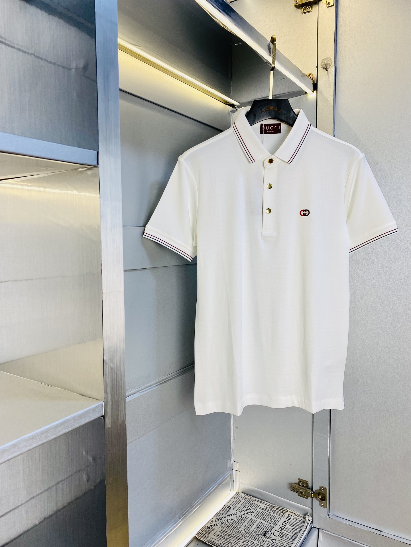 NO:497127,Wearable 210 kilograms of fat man's gospel Gucci Original quality Latest clothes Short-sleeved lapel Short-sleeved Polo Selected counter custom-made top-grade imported mercerized cotton fabrics All details are perfectly 1 to 1 replica of the original product Restore the authenticity 100% Original hardware High-end custom auxiliary materials Original original mark Excellent upper body effect Number M-4XL,,gucci,T-shirt,alexander wang19860909可穿210斤胖子福音 古奇Gucci 原单品质 最新款衣服 短袖翻领短袖Polo 精选专柜订制顶级朱地丝光棉进口面料 所有细节做工完美1比1复刻 还原正品百分百 原版五金 高端订制辅料 原厂原标 上身效果超赞 码数 M-4XL,,gucci,T-shirt,alexander wang,Men's clothing