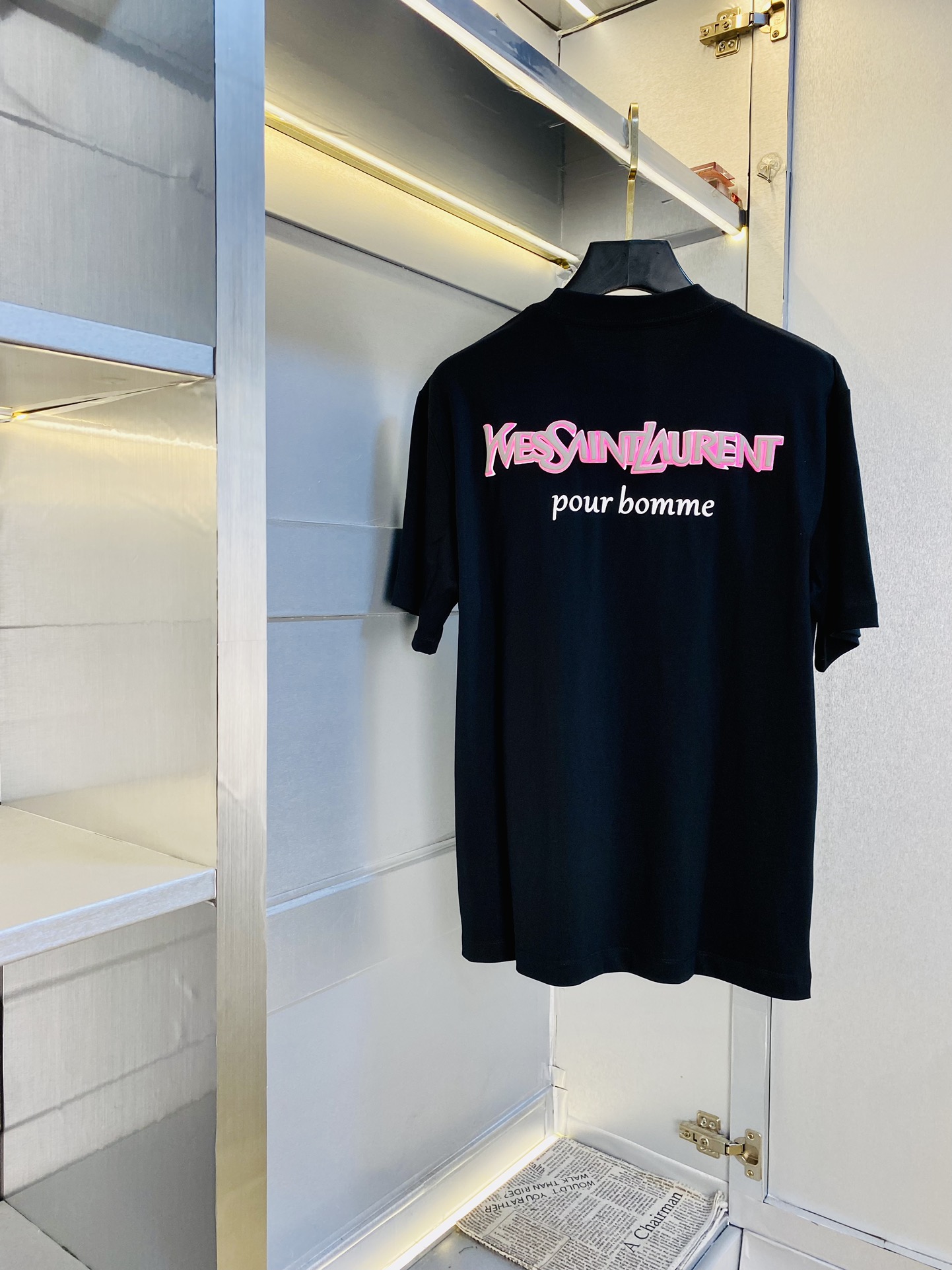 NO:160488,Wear 210 kilograms original order!  Fatty Gospel Couple Outfit Saint Laurent Ysl Original Single Quality 2025 Latest Short Sleeve T-shirt Five-quarter Sleeve Middle Sleeve Selected counter custom-made top-grade cotton imported fabric with original wash mark!  Complete three standards, all the details are perfectly 1-to-1 reproduction, restore the authenticity 100% original hardware, high-end customized auxiliary materials, original factory original standards, excellent upper body effect!  M-3XL (175/130 catties M), saint laurent, saint laurent, T-shirt, tees, t-shirt, alexander wang19860909穿210斤 原单货！胖子福音 情侣装圣罗兰Ysl 原单品质 2025最新款 短袖T恤 五分袖中袖 精选专柜订制顶级纯棉进口面料 带原版洗水唛！三标齐全 所有细节做工完美1比1复刻 还原正品百分百 原版五金 高端订制辅料 原厂原标 上身效果超赞！码数偏大M-3XL(175/130斤穿M),,saint laurent,saint laurent,T-shirt,tees，t-shirt,alexander wang,Men's clothing