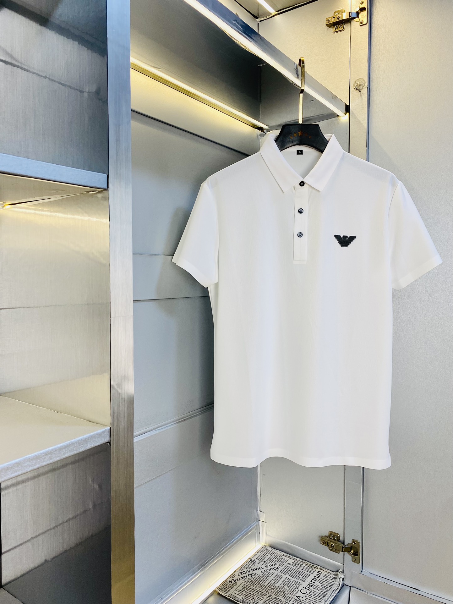 NO:463011,Wearable 210 kilograms of fat man's gossip Armani Armani Original single quality 2025 latest clothes Short-sleeved lapel short-sleeved Polo shirt Selected counter custom top-grade imported mercerized cotton fabrics All details are perfectly 1 to 1 replica of the workmanship, restore the authentic 100% original hardware High-end custom auxiliary materials Original factory original standard The upper body effect is excellent Number of codes M-4XL,,armani,armani,T-shirt,alexander wang19860909可穿210斤胖子福音 阿玛尼Armani 原单品质 2025最新款衣服 短袖翻领短袖Polo衫 精选专柜订制顶级朱地丝光棉进口面料 所有细节做工完美1比1复刻 还原正品百分百 原版五金 高端订制辅料 原厂原标 上身效果超赞 码数 M-4XL,,armani,armani,T-shirt,alexander wang,Men's clothing