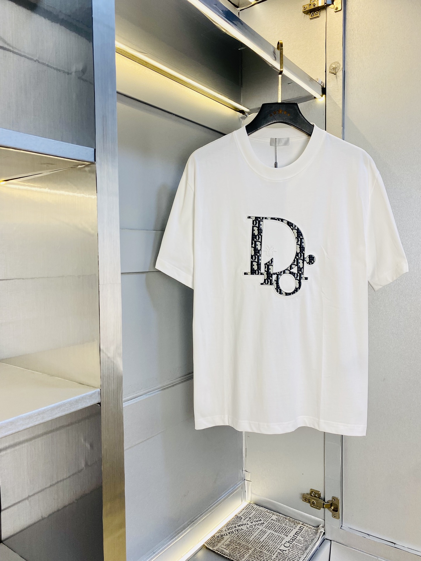 NO:509270,Wear 210 kilograms original order!  Fatty Gospel Couple Outfit Dior Original Quality 2025 Latest Short Sleeve T-shirt Five-quarter Sleeve Middle Sleeve Selected counter Customized top-grade cotton imported fabric with original wash mark!  Complete three standards, all the details are perfectly 1-to-1 reproduction, restore the authenticity 100% original hardware, high-end customized auxiliary materials, original factory original standards, excellent upper body effect!  The counter code is relatively large Xs-XL (175/130 catties wearing Xs), dior, dior, T-shirt, tees, t-shirt, alexander wang19860909穿210斤 原单货！胖子福音 情侣装迪奥Dior 原单品质 2025最新款 短袖T恤 五分袖中袖 精选专柜订制顶级纯棉进口面料 带原版洗水唛！三标齐全 所有细节做工完美1比1复刻 还原正品百分百 原版五金 高端订制辅料 原厂原标 上身效果超赞！专柜码数偏大Xs-XL(175/130斤穿Xs),,dior,dior,T-shirt,tees，t-shirt,alexander wang,Men's clothing