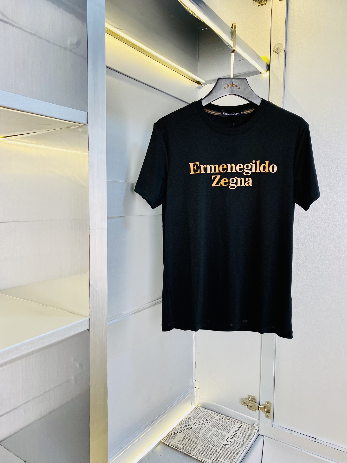 NO:452504,The same style on the official website can wear 210 catties. ZEGNA original single quality. The latest round neck short-sleeved T-shirt. Selected counter customized top-grade double mercerized cotton imported fabric. All details are perfectly 100% replicated. Original hardware. High-end customized auxiliary materials. Original original mark. The upper body effect is excellent. Number of codes: M-4XL,,zegna,T-shirt,tees,t-shirt,alexander wang.19860909官网同款可穿210斤 杰尼亚ZEGNA 原单品质 最新款圆领短袖T恤 精选专柜订制顶级双丝光棉进口面料 所有细节做工完美1比1复刻 还原正品百分百 原版五金 高端订制辅料 原厂原标 上身效果超赞 码数 M-4XL,,zegna,T-shirt,tees，t-shirt,alexander wang,Men's clothing