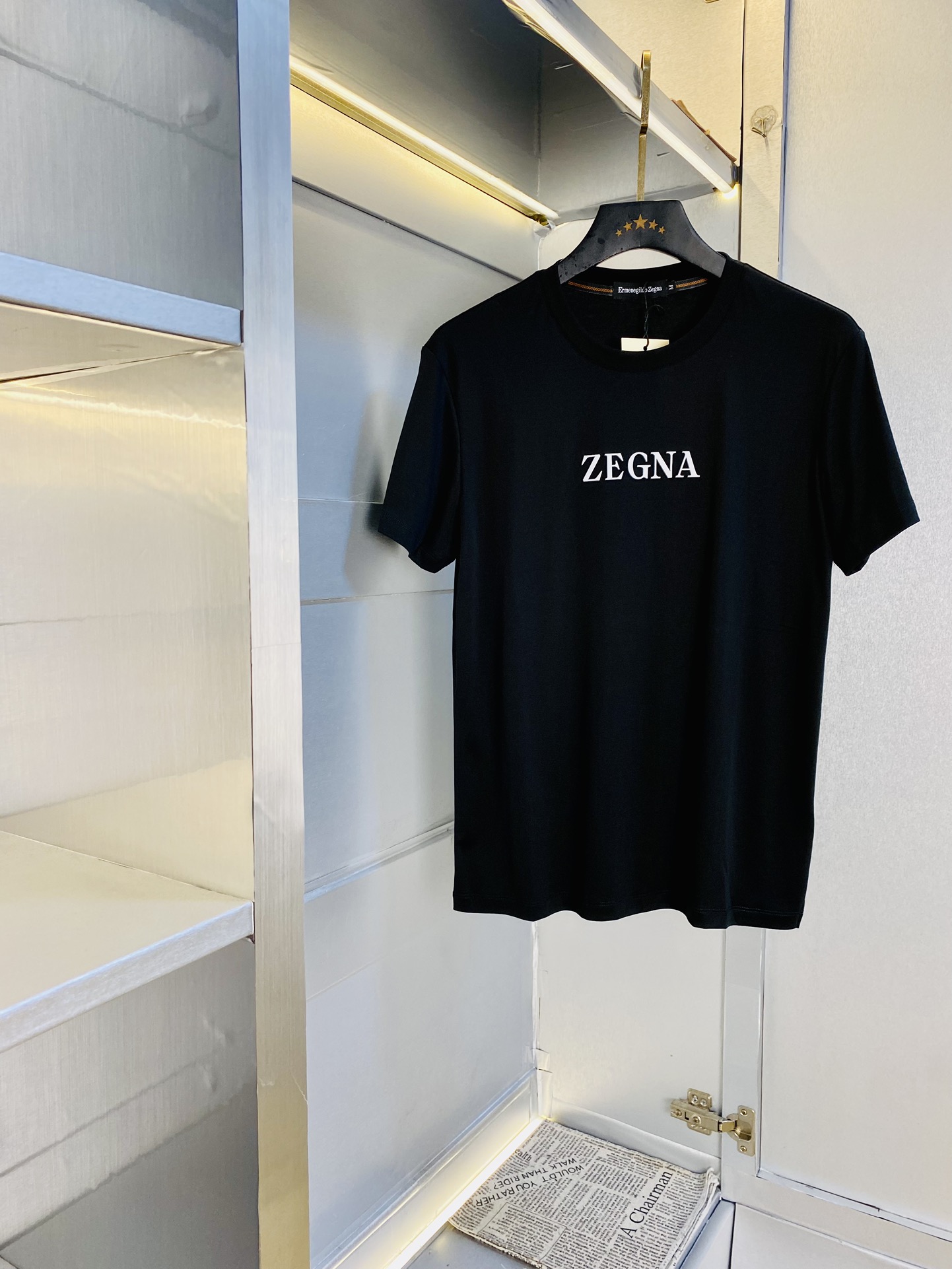 NO:513766,The same style on the official website can wear 210 catties. ZEGNA original single quality. The latest round neck short-sleeved T-shirt in 2025. Selected counter custom-made top-grade double mercerized cotton imported fabric. All details are perfectly 100% replicated. Original hardware. High-end customized auxiliary materials. Original original mark. Excellent upper body effect. Number of codes M-4XL,,zegna,T-shirt,tees,t-shirt,alexander wang.19860909官网同款可穿210斤 杰尼亚ZEGNA 原单品质 2025最新款圆领短袖T恤 精选专柜订制顶级双丝光棉进口面料 所有细节做工完美1比1复刻 还原正品百分百 原版五金 高端订制辅料 原厂原标 上身效果超赞 码数 M-4XL,,zegna,T-shirt,tees，t-shirt,alexander wang,Men's clothing