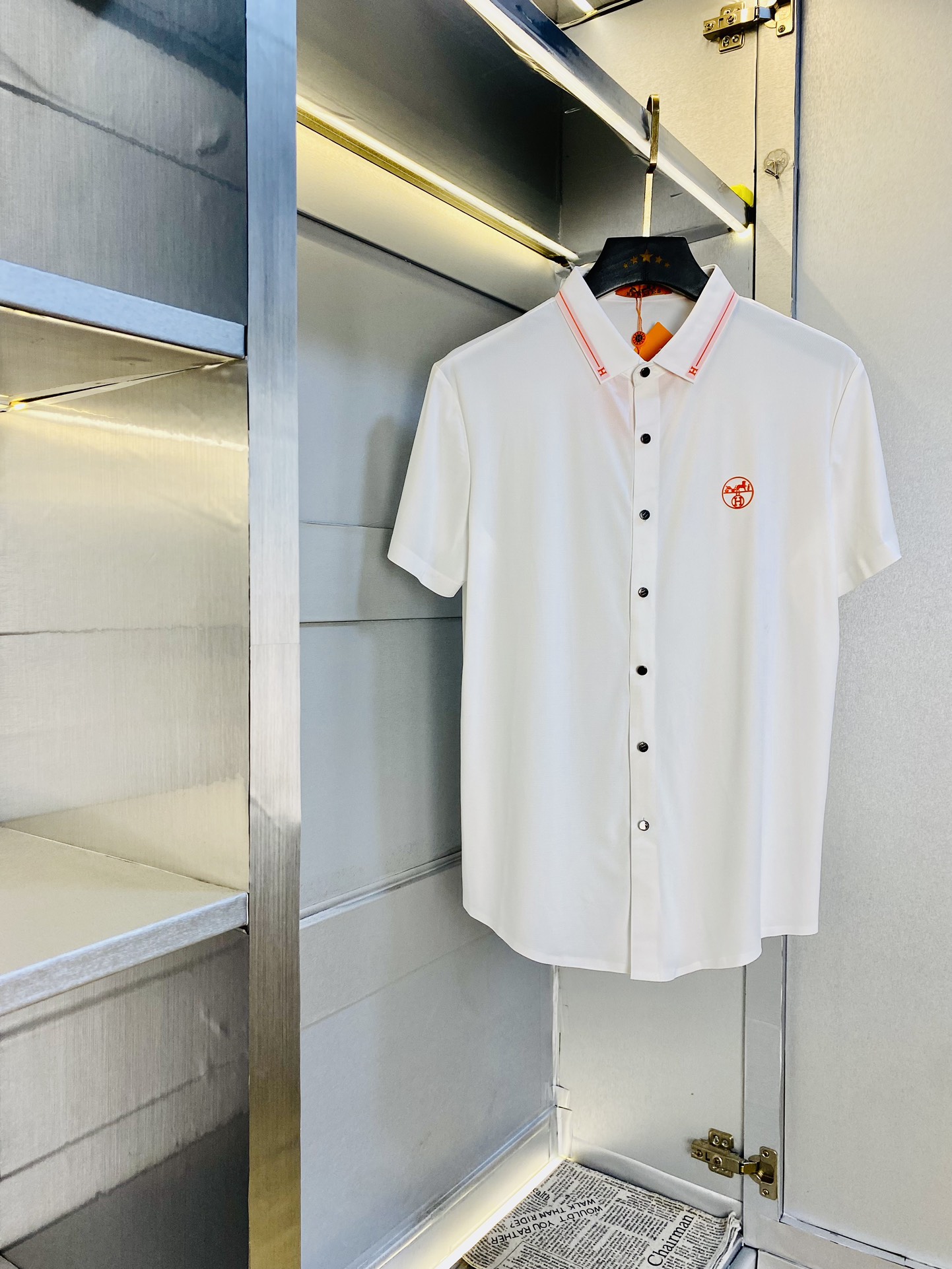 NO:446707,210 catties can be worn Hermes Hermes original single quality Latest clothes Short-sleeved shirt Short-sleeved shirt Short-sleeved selected counter custom-made top imported fabrics All details are perfectly 1 to 1 replicate, restore the authentic 100% original hardware High-end custom auxiliary materials Original factory original standard The upper body effect is excellent Number of codes M-4XL,,hermes,hermes,shirts,T-shirt,alexander wang19860909可穿210斤 爱马仕Hermes 原单品质 最新款衣服 短袖衬衣短袖衬衫短袖 精选专柜订制顶级进口面料 所有细节做工完美1比1复刻 还原正品百分百 原版五金 高端订制辅料 原厂原标 上身效果超赞 码数 M-4XL,,hermes,hermes,shirts,T-shirt,alexander wang,Men's clothing