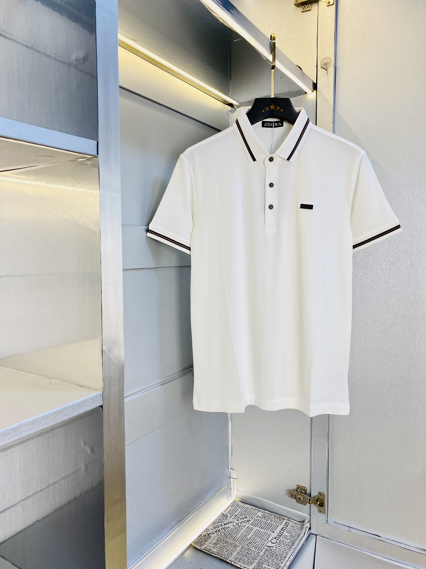 NO:420724,Original single product can wear 210 catties. Zegna original single quality. Latest style. Men's lapel short-sleeved T-shirt. High-end printed workmanship!  Selected counters to customize the top-grade double mercerized bead flooring fabric. All details are perfectly crafted and replicated 100% authentic. Original hardware, high-end customized auxiliary materials, original factory original standard, excellent upper body effect!  Code number M-4XL, zegna, T-shirt,tees, t-shirt,alexander wang19860909原单货可穿210斤 杰尼亚Zegna原单品质 最新款 男装翻领短袖T恤 高级印花做工！精选专柜订制顶级双丝光珠地棉进口面料 所有细节做工完美1比1复刻 还原正品百分百 原版五金 高端订制辅料 原厂原标 上身效果超赞！码数M-4XL,,zegna,T-shirt,tees，t-shirt,alexander wang,Men's clothing