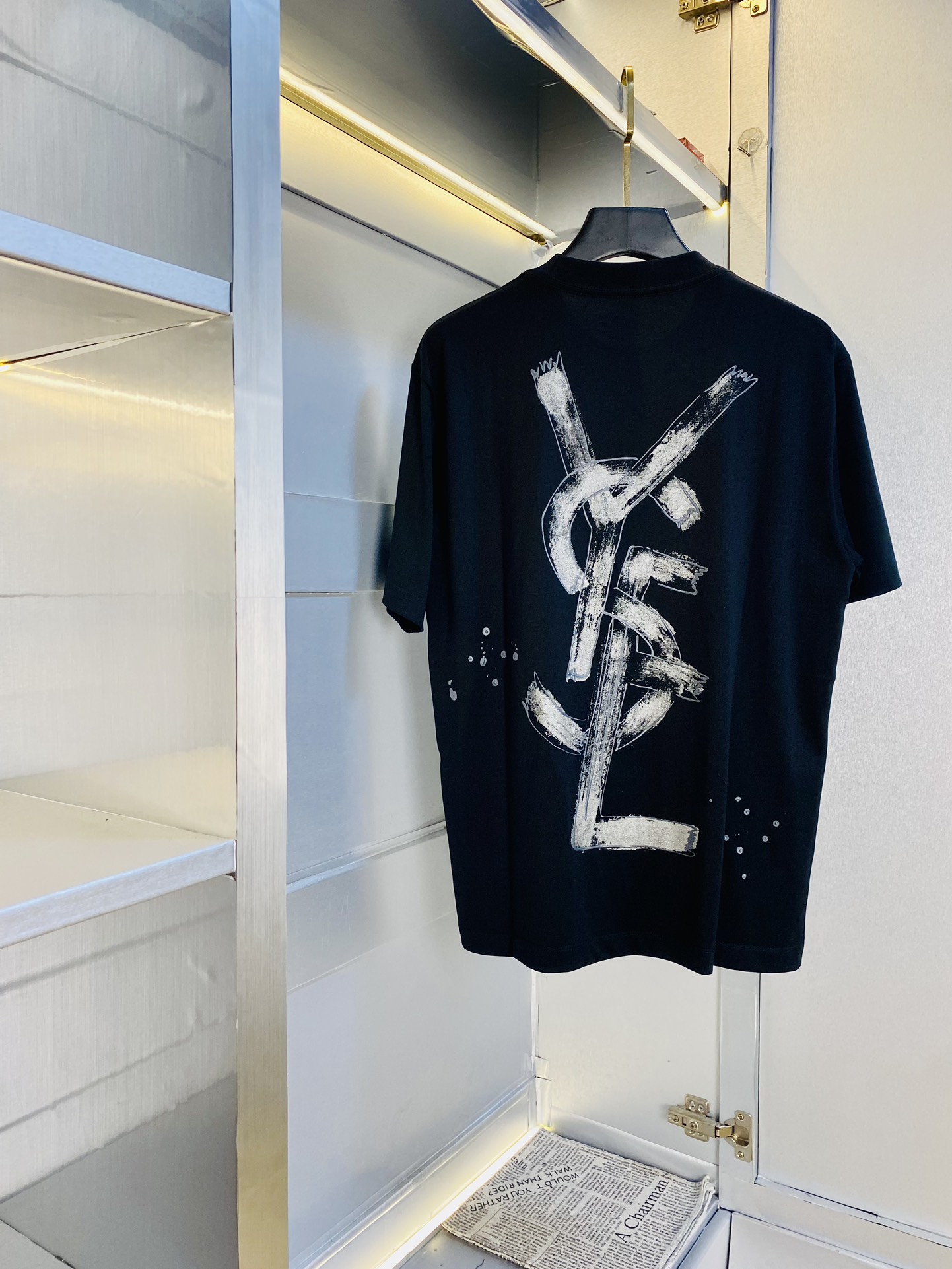 NO:513746,Wear 210 kilograms original order!  Fatty Gospel Couple Outfit Saint Laurent Ysl Original Single Quality 2025 Latest Short Sleeve T-shirt Five-quarter Sleeve Middle Sleeve Selected counter custom-made top-grade cotton imported fabric with original wash mark!  Complete three standards, all the details are perfectly 1-to-1 reproduction, restore the authenticity 100% original hardware, high-end customized auxiliary materials, original factory original standards, excellent upper body effect!  M-3XL (175/130 catties M), saint laurent, saint laurent, T-shirt, tees, t-shirt, alexander wang19860909穿210斤 原单货！胖子福音 情侣装圣罗兰Ysl 原单品质 2025最新款 短袖T恤 五分袖中袖 精选专柜订制顶级纯棉进口面料 带原版洗水唛！三标齐全 所有细节做工完美1比1复刻 还原正品百分百 原版五金 高端订制辅料 原厂原标 上身效果超赞！码数偏大M-3XL(175/130斤穿M),,saint laurent,saint laurent,T-shirt,tees，t-shirt,alexander wang,Men's clothing