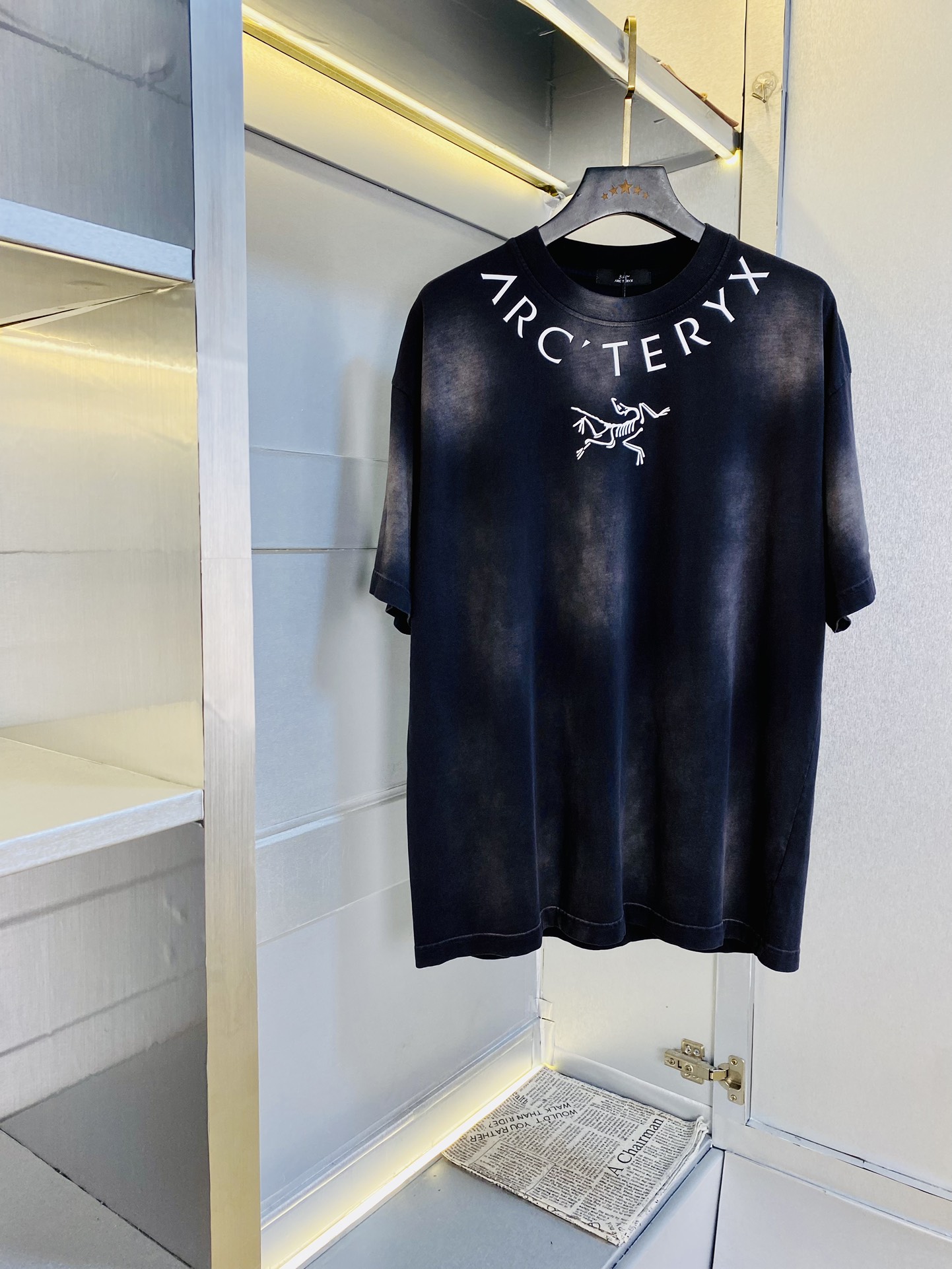 NO:452576,Wear 240 kilograms original order!  Fat Gospel is particularly great Archaeopteryx. Original quality. Latest short-sleeved T-shirt. Five-quarter sleeve mid-sleeved. Selected counter customized top-grade cotton imported fabric with original wash mark!  Complete three standards, all the details are perfectly 1-to-1 reproduction, restore the authenticity 100% original hardware, high-end customized auxiliary materials, original factory original standards, excellent upper body effect!  S-XXL (175/130-160 catties of S), arc'teryx, T-shirt,tees, t-shirt,alexander wang19860909穿240斤 原单货！胖子福音特别大始祖鸟Arcteryx 原单品质 最新款 短袖T恤 五分袖中袖 精选专柜订制顶级纯棉进口面料 带原版洗水唛！三标齐全 所有细节做工完美1比1复刻 还原正品百分百 原版五金 高端订制辅料 原厂原标 上身效果超赞！码数偏大S-XXL(175/130-160斤穿S),arc'teryx,T-shirt,tees，t-shirt,alexander wang,Men's clothing