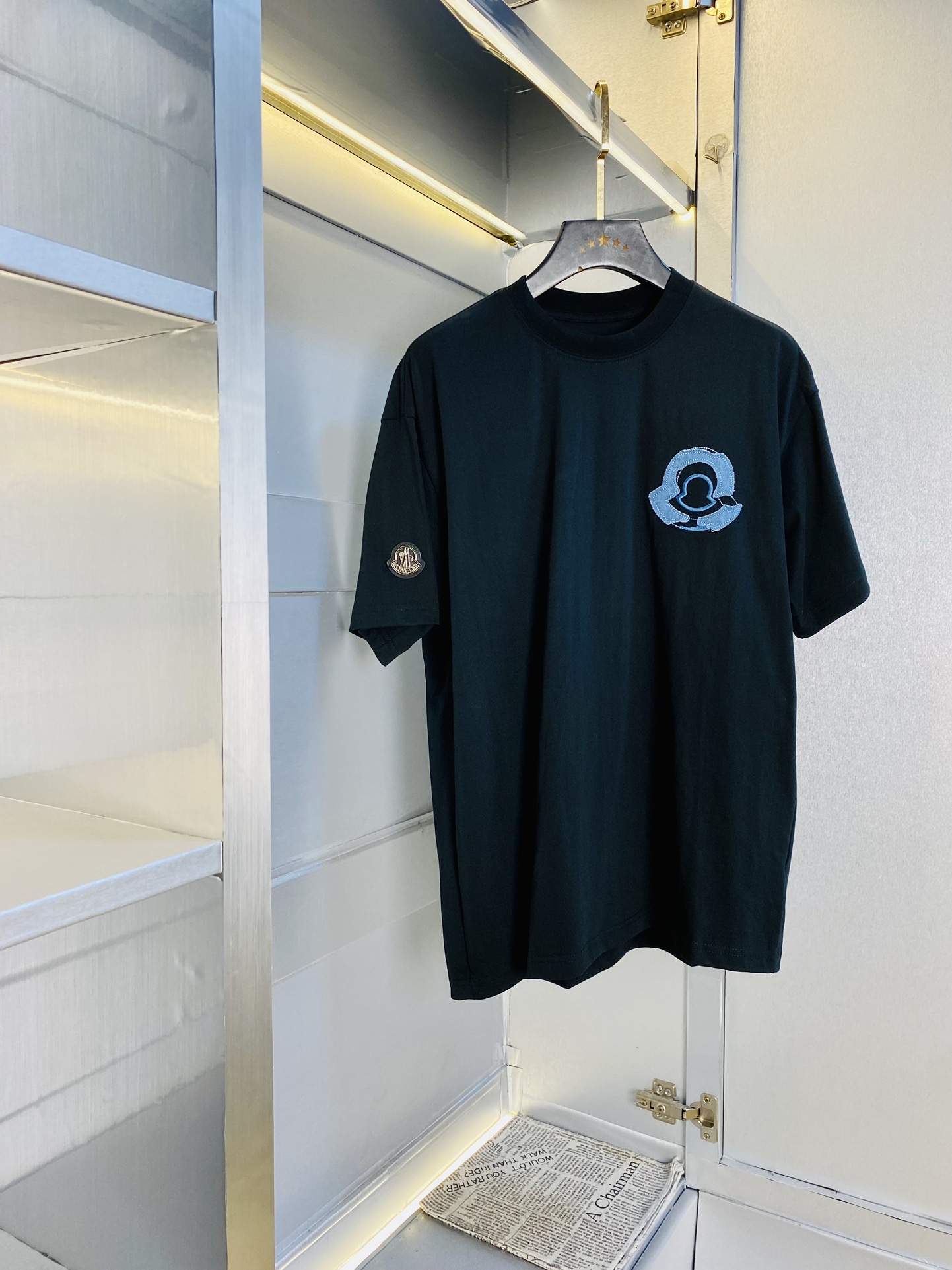 NO:450562,Can wear 230 catties, masked Moncler, original single quality, latest 2025 men's short-sleeved T-shirt, high-end printed workmanship!  Selected counter custom-made pure cotton imported fabrics, all details are perfectly 1 to 1 replica, restore the authenticity 100% original hardware, high-end customized auxiliary materials, original factory original standard, excellent upper body effect!  S-XXL (/130-140 catties wear S), Moncler, T-shirt, tees, t-shirt, alexander wang19860909可穿230斤 蒙口Moncler 原单品质 2025最新款 男装短袖T恤 高级印花做工！精选专柜订制纯棉进口面料 所有细节做工完美1比1复刻 还原正品百分百 原版五金 高端订制辅料 原厂原标 上身效果超赞！码数S-XXL（/130-140斤穿S）,,Moncler,T-shirt,tees，t-shirt,alexander wang,Men's clothing