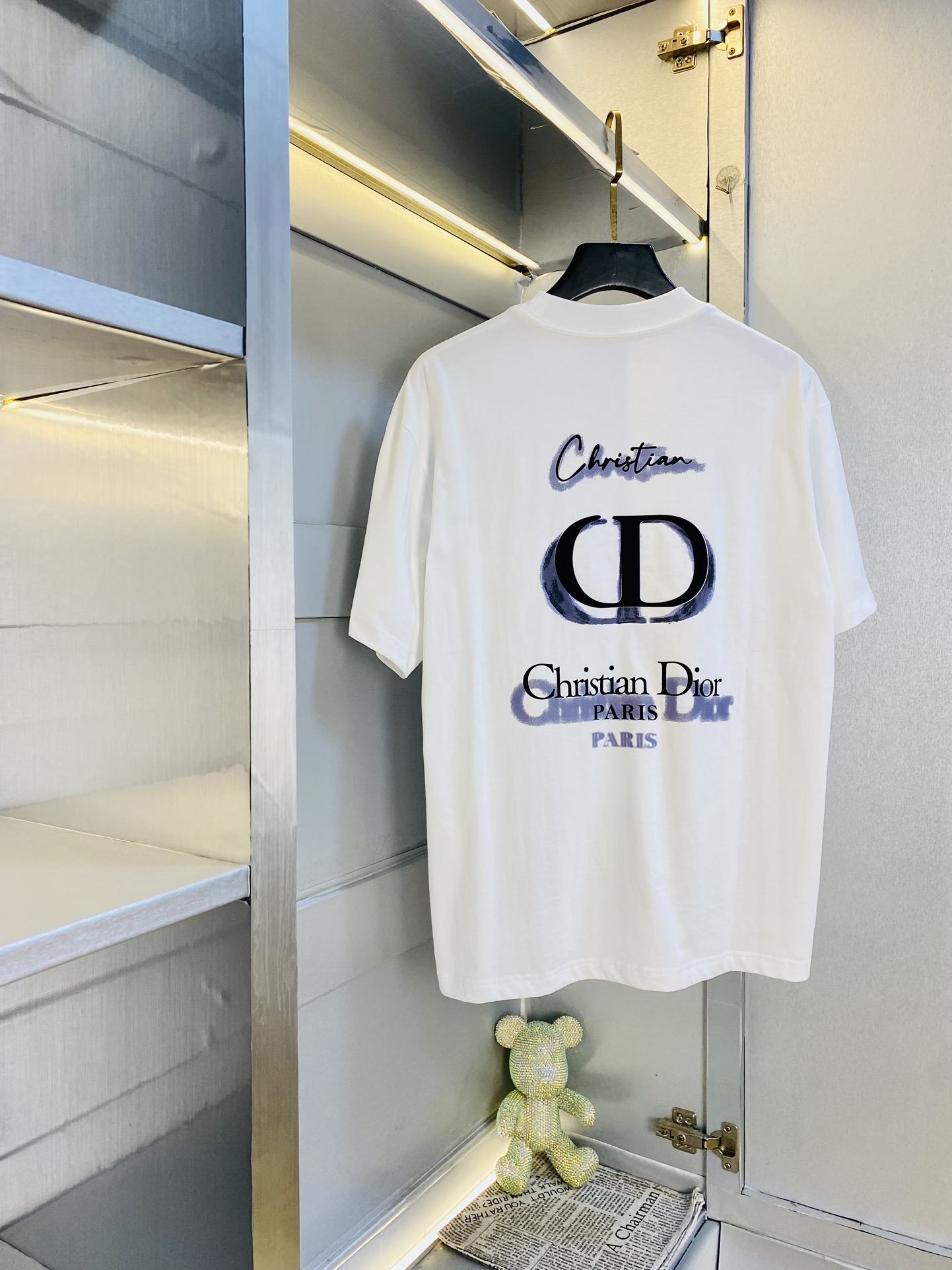 NO:466784,Wear 240 pounds, Fatty Gospel, Couple outfit Dior, Original quality, Latest style, Short-sleeved T-shirt, Selected counter customized top mercerized cotton imported fabric, all details are perfectly 1 to 1 replica, restore the authentic 100% original hardware, high-end customized auxiliary materials, original factory original standard, excellent upper body effect!  S-3XL (175/130 catties S), dior,dior,t-shirt,tees,t-shirt,alexander wang19860909穿240斤 胖子福音 情侣装迪奥Dior 原单品质 最新款 短袖T恤 精选专柜订制顶级丝光棉进口面料 所有细节做工完美1比1复刻 还原正品百分百 原版五金 高端订制辅料 原厂原标 上身效果超赞！码数偏大S-3XL(175/130斤穿S),,dior,dior,T-shirt,tees，t-shirt,alexander wang,Men's clothing