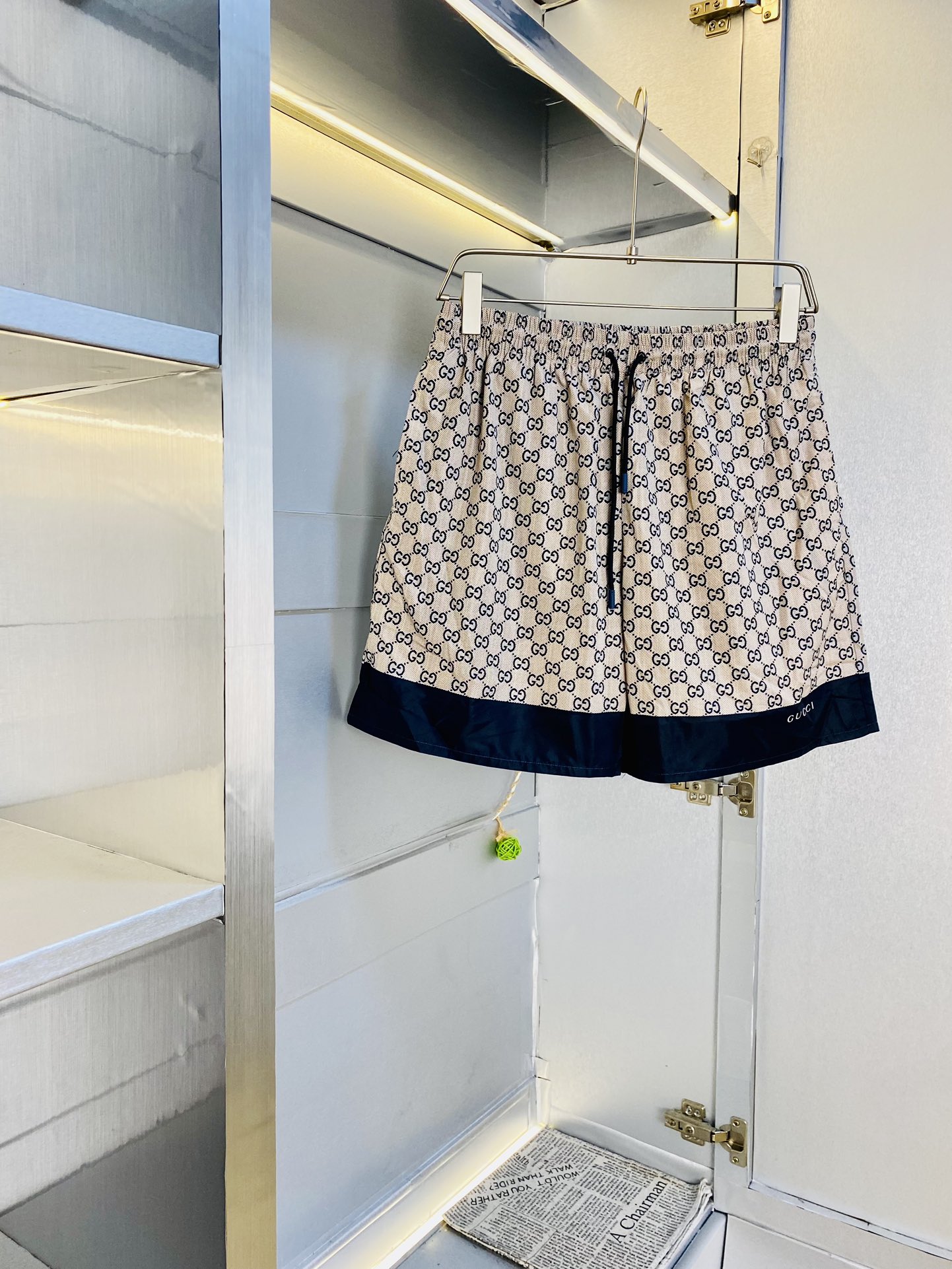 NO:427259,Wearable 220 catties Couple model Gucci Original quality Latest model Quick-dry shorts Quick-dry pants Beach pants Elastic pants Sport pants High-end workmanship!  Selected counter custom imported fabrics, all details are perfectly 1-to-1 reproduction, restore the authenticity 100% original hardware, high-end customized auxiliary materials, original factory original standard, excellent upper body effect!  S-XL, gucci, shorts, alexander wang19860909可穿220斤 情侣款 古奇Gucci 原单品质 最新款 速干短裤速干裤沙滩裤松紧裤运动裤高级做工！精选专柜订制进口面料 所有细节做工完美1比1复刻 还原正品百分百 原版五金 高端订制辅料 原厂原标 上身效果超赞！码数偏大S-XL,,gucci,shorts,alexander wang,Men's clothing