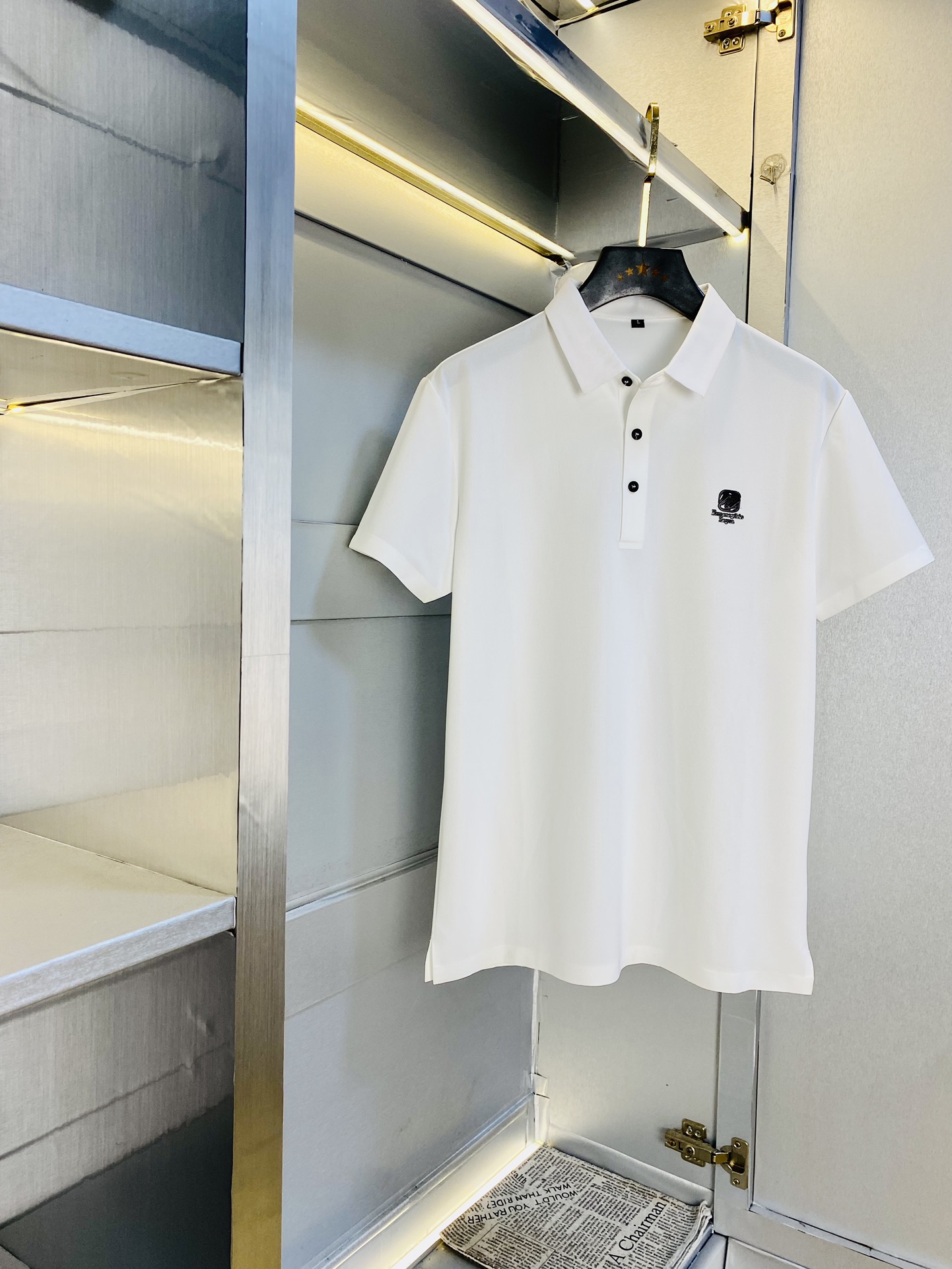 NO:508330,Original single product can wear 220 catties. Zegna original single quality. Latest style. Men's lapel short-sleeved T-shirt. High-end printed workmanship!  Selected counters to customize the top-grade double mercerized bead flooring fabric. All details are perfectly crafted and replicated 100% authentic. Original hardware, high-end customized auxiliary materials, original factory original standard, excellent upper body effect!  Code number M-4XL, zegna, T-shirt,tees, t-shirt,alexander wang19860909原单货可穿220斤 杰尼亚Zegna 原单品质 最新款 男装翻领短袖T恤 高级印花做工！精选专柜订制顶级双丝光珠地棉进口面料 所有细节做工完美1比1复刻 还原正品百分百 原版五金 高端订制辅料 原厂原标 上身效果超赞！码数M-4XL,,zegna,T-shirt,tees，t-shirt,alexander wang,Men's clothing