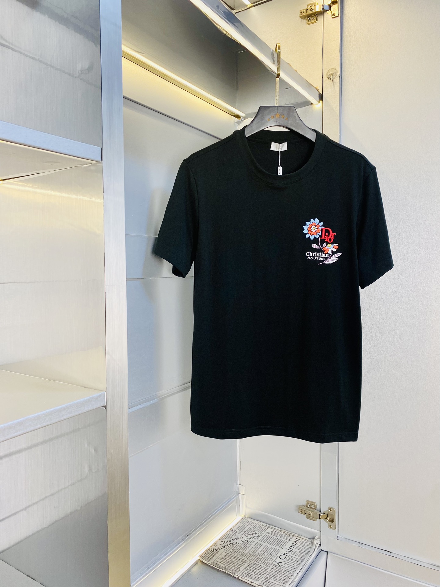 NO:510638,Wear 220 kilograms original order!  Fatty Gospel Couple Outfit Dior Original Quality 2025 Latest Short Sleeve T-shirt Five-quarter Sleeve Middle Sleeve Selected counter Customized top-grade cotton imported fabric with original wash mark!  Complete three standards, all the details are perfectly 1-to-1 reproduction, restore the authenticity 100% original hardware, high-end customized auxiliary materials, original factory original standards, excellent upper body effect!  S-XXL (175/135 catties wear M), dior, dior, T-shirt, tees, t-shirt, alexander wang19860909穿220斤 原单货！胖子福音 情侣装迪奥Dior 原单品质 2025最新款 短袖T恤 五分袖中袖 精选专柜订制顶级纯棉进口面料 带原版洗水唛！三标齐全 所有细节做工完美1比1复刻 还原正品百分百 原版五金 高端订制辅料 原厂原标 上身效果超赞！码数偏大S-XXL(175/135斤穿M),,dior,dior,T-shirt,tees，t-shirt,alexander wang,Men's clothing