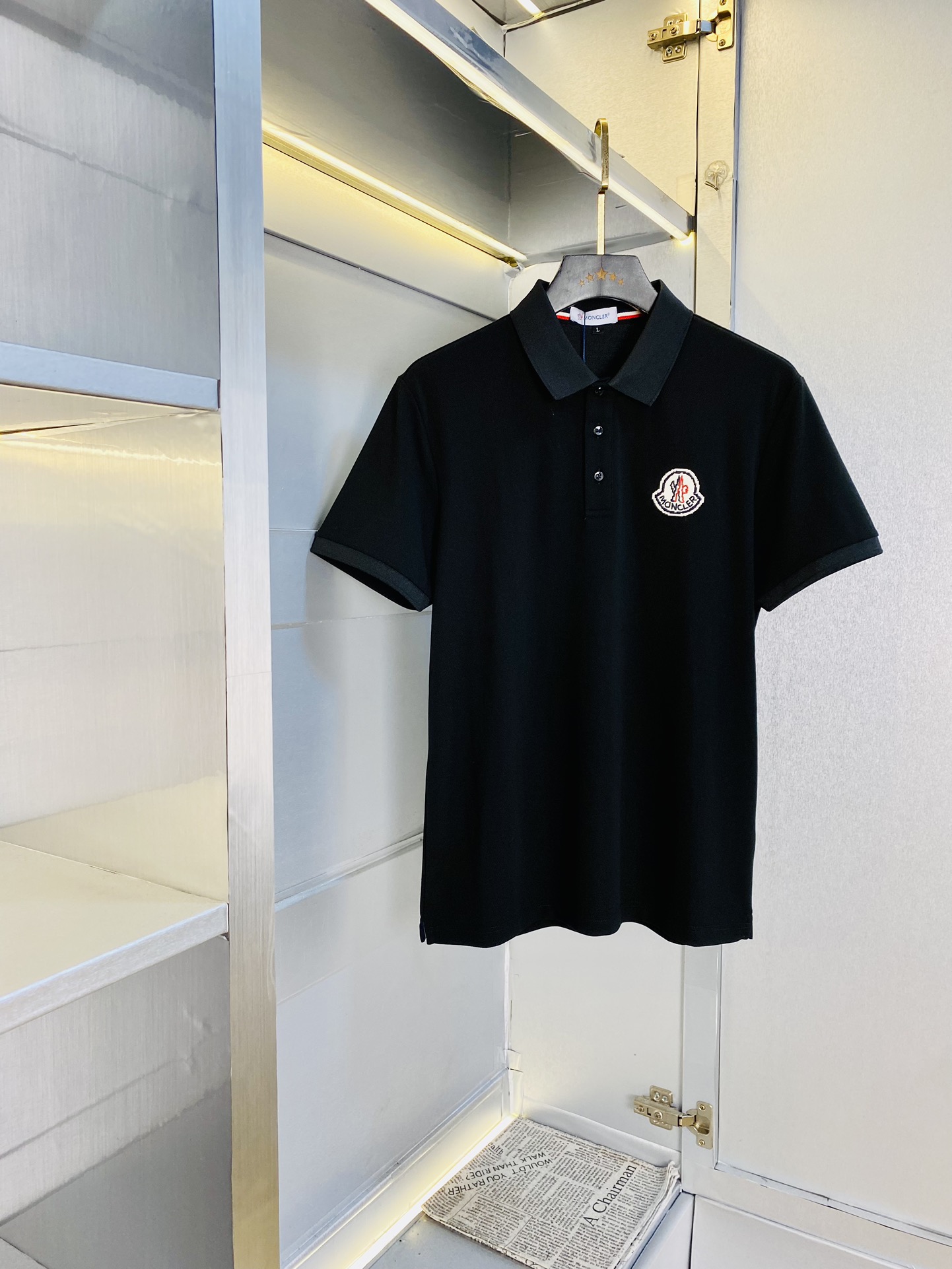 NO:454017,Wearable 210 kilograms of fat man's gossip Moncler Original quality Latest clothes Short-sleeved lapel Short-sleeved Polo shirt Selected counter custom-made top-grade imported mercerized cotton fabrics All details are perfectly 1 to 1 replica of the original product Restore the authenticity 100% Original hardware High-end custom auxiliary materials Original original mark Excellent upper body effect Number M-4XL, Moncler, T-shirt, alexander wang19860909可穿210斤胖子福音 蒙口Moncler 原单品质 最新款衣服 短袖翻领短袖Polo衫 精选专柜订制顶级朱地丝光棉进口面料 所有细节做工完美1比1复刻 还原正品百分百 原版五金 高端订制辅料 原厂原标 上身效果超赞 码数 M-4XL,,Moncler,T-shirt,alexander wang,Men's clothing