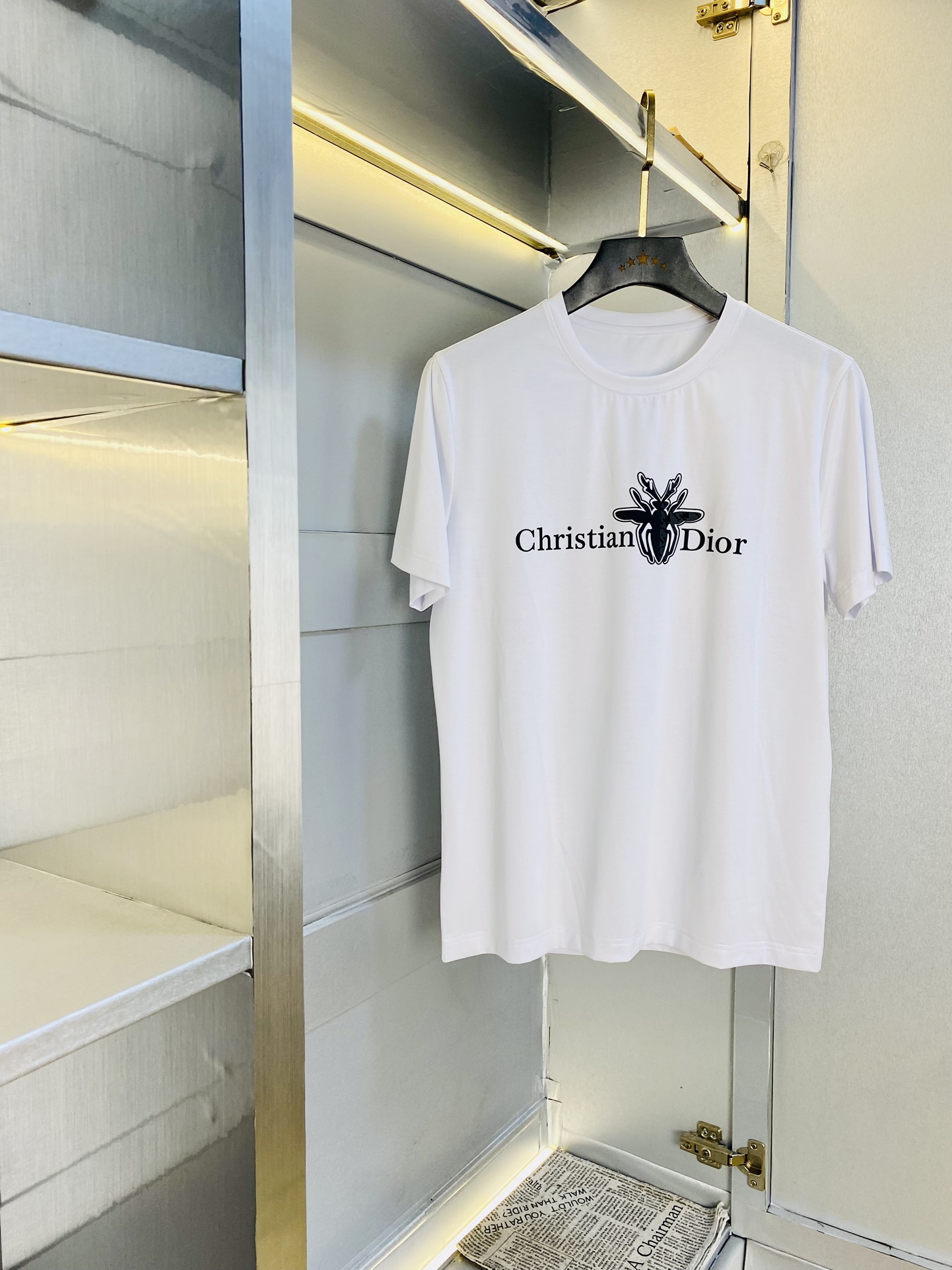 NO:424696,Wear 240 pounds, gospel of fat, couples, size M-6XL Dior, original single quality, latest style, round neck short-sleeved T-shirt, selected counter customized top-grade double mercerized cotton imported fabric, all details are perfectly 1 to 1 replica, restore the authentic 100% original hardware, high-end customized auxiliary materials, original factory original standard, excellent upper body effect!  ,dior,dior,T-shirt,tees,t-shirt,alexander wang19860909穿240斤 胖子福音 情侣款 码数M-6XL 迪奥Dior 原单品质 最新款 圆领短袖T恤衣服 精选专柜订制顶级双丝光棉进口面料 所有细节做工完美1比1复刻 还原正品百分百 原版五金 高端订制辅料 原厂原标 上身效果超赞！,,dior,dior,T-shirt,tees，t-shirt,alexander wang,Men's clothing