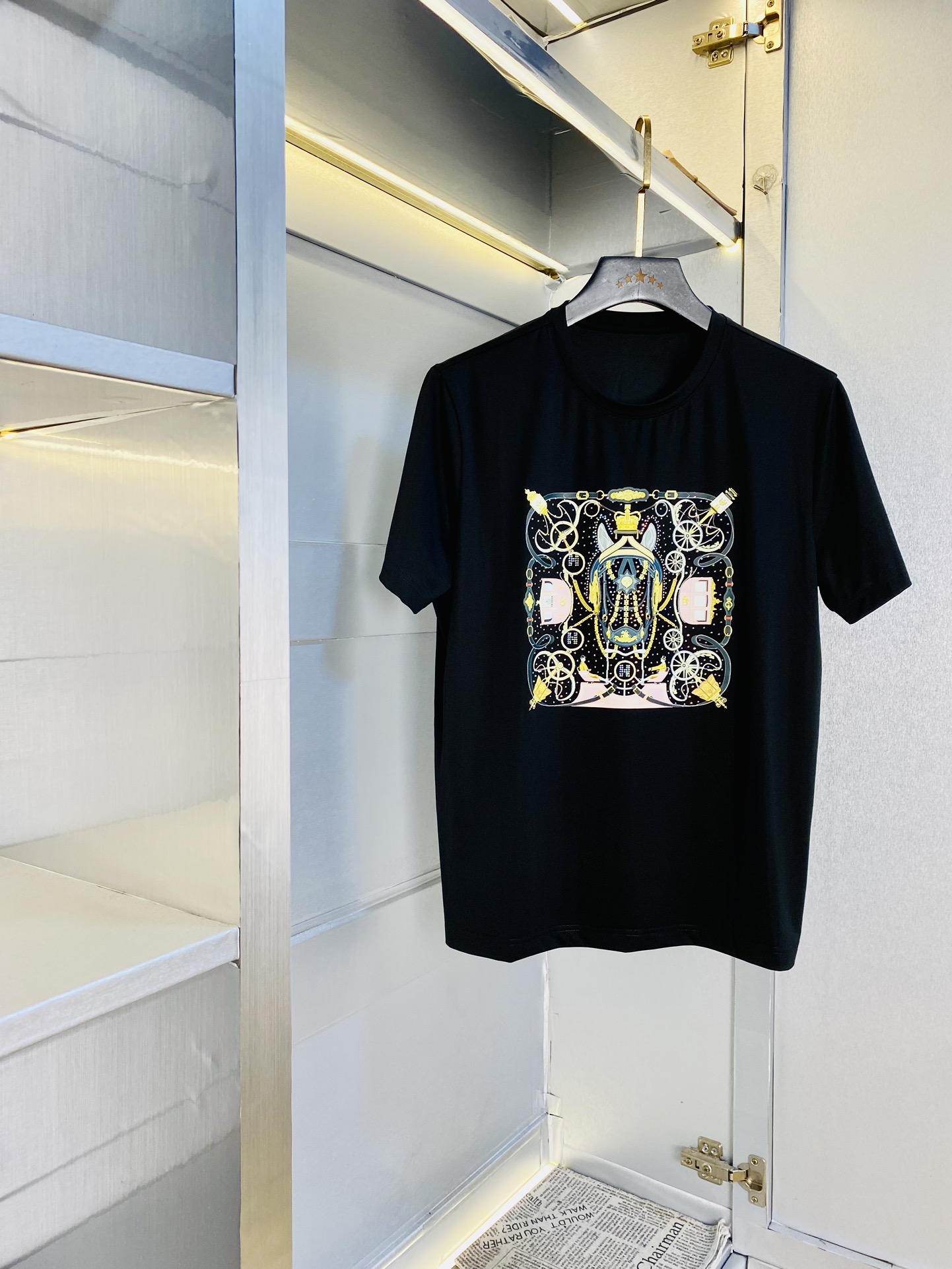 NO:424717,Wear 240 pounds, Fatty Gospel, Couple model, Size M-6XL, Hermes, Original quality, Latest style, Round neck short-sleeved T-shirt, Selected counter customized top-grade double mercerized cotton imported fabric, all details are perfectly 1 to 1 replica, restore the authentic 100% original hardware, high-end customized auxiliary materials, original factory original standard, the upper body effect is excellent!  ,,hermes,hermes,T-shirt,tees,t-shirt,alexander wang19860909穿240斤 胖子福音 情侣款 码数M-6XL 爱马仕Hermes 原单品质 最新款 圆领短袖T恤衣服 精选专柜订制顶级双丝光棉进口面料 所有细节做工完美1比1复刻 还原正品百分百 原版五金 高端订制辅料 原厂原标 上身效果超赞！,,hermes,hermes,T-shirt,tees，t-shirt,alexander wang,Men's clothing