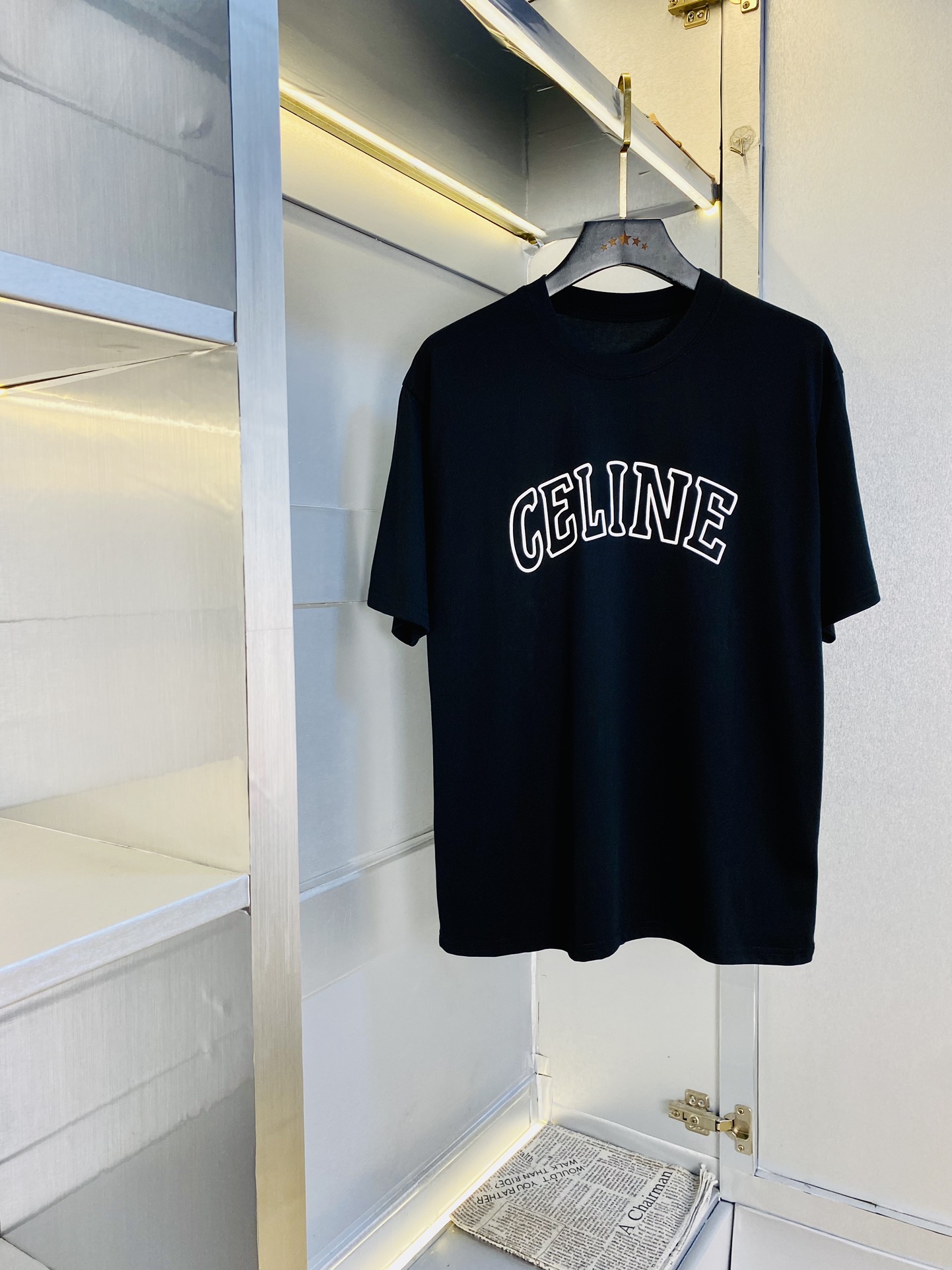 NO:508252,Wear 210 kilograms original order!  Fat Gospel Celine Original quality Latest short-sleeved T-shirt with five-point mid-sleeved Selected counter custom-made top-grade cotton imported fabric with original wash mark!  Complete three standards, all the details are perfectly 1-to-1 reproduction, restore the authenticity 100% original hardware, high-end customized auxiliary materials, original factory original standards, excellent upper body effect!  S-XXL (175/130 catties wear M), celine,celine,T-shirt,tees,t-shirt,alexander wang19860909穿210斤 原单货！胖子福音赛琳Celine 原单品质 最新款 短袖T恤 五分袖中袖 精选专柜订制顶级纯棉进口面料 带原版洗水唛！三标齐全 所有细节做工完美1比1复刻 还原正品百分百 原版五金 高端订制辅料 原厂原标 上身效果超赞！码数偏大S-XXL(175/130斤穿M),,celine,celine,T-shirt,tees，t-shirt,alexander wang,Men's clothing