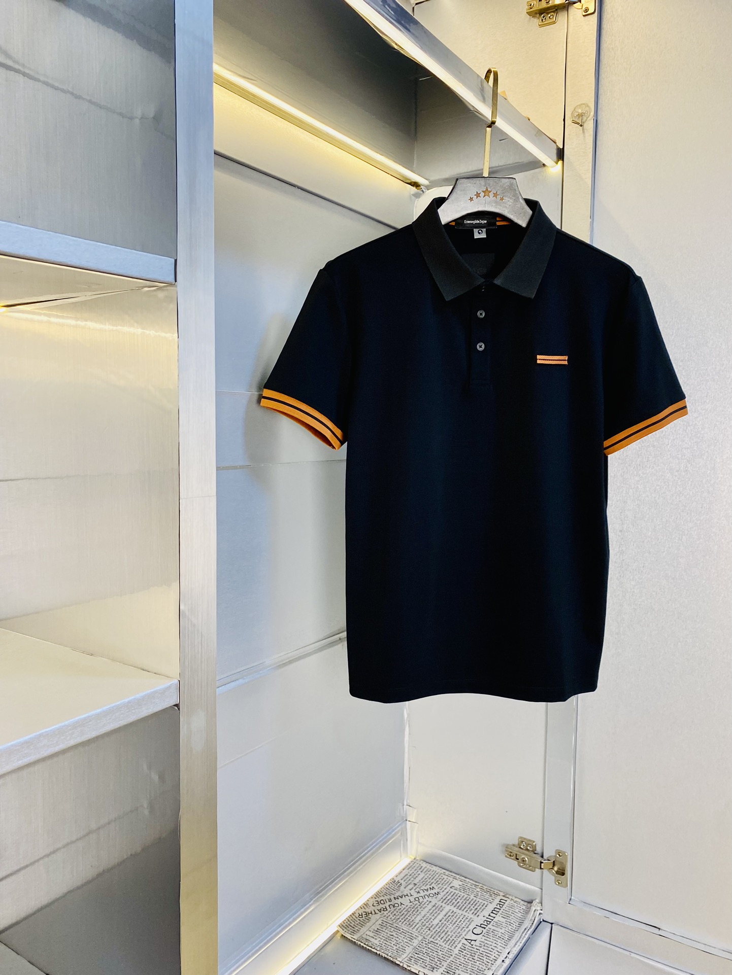 NO:503911,The gospel of 190 kilograms of fat man can wear. Zegna. Original single quality. The latest 2025 clothes. Short-sleeved lapels and short-sleeved Polo shirt. Selected counter customized top-grade mercerized cotton imported fabric. All details are perfectly 100% reproduction. Restore the authenticity. Original hardware. High-end customized auxiliary materials. Original original mark. Excellent upper body effect. Number of codes. M-3XL,,zegna,T-shirt,alexander wang.19860909可穿190斤胖子福音 杰尼亚Zegna 原单品质 2025最新款衣服 短袖翻领短袖Polo衫 精选专柜订制顶级朱地丝光棉进口面料 所有细节做工完美1比1复刻 还原正品百分百 原版五金 高端订制辅料 原厂原标 上身效果超赞 码数 M-3XL,,zegna,T-shirt,alexander wang,Men's clothing