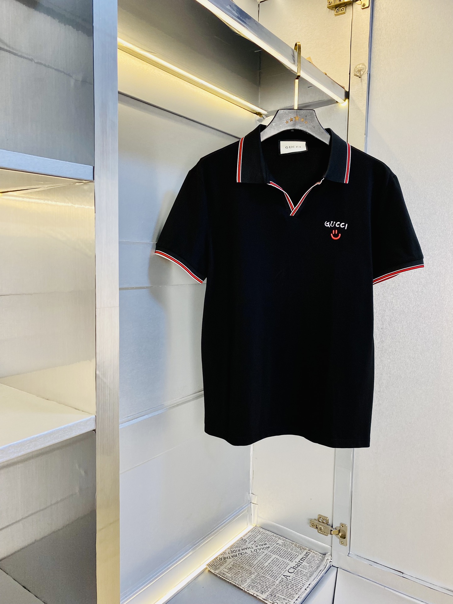 NO:469731,Wearable 190 kilograms of fat Gucci Gucci Original quality Latest clothes Short-sleeved lapel Short-sleeved Polo shirt Selected counter custom-made top-grade imported mercerized cotton fabrics All details are perfectly 1 to 1 replica of the original product Restore the authenticity 100% original hardware High-end custom auxiliary materials Original factory original standard The upper body effect is excellent Number of codes M-3XL,,gucci,T-shirt,alexander wang19860909可穿190斤胖子福音 古奇Gucci 原单品质 最新款衣服 短袖翻领短袖Polo衫 精选专柜订制顶级朱地丝光棉进口面料 所有细节做工完美1比1复刻 还原正品百分百 原版五金 高端订制辅料 原厂原标 上身效果超赞 码数 M-3XL,,gucci,T-shirt,alexander wang,Men's clothing