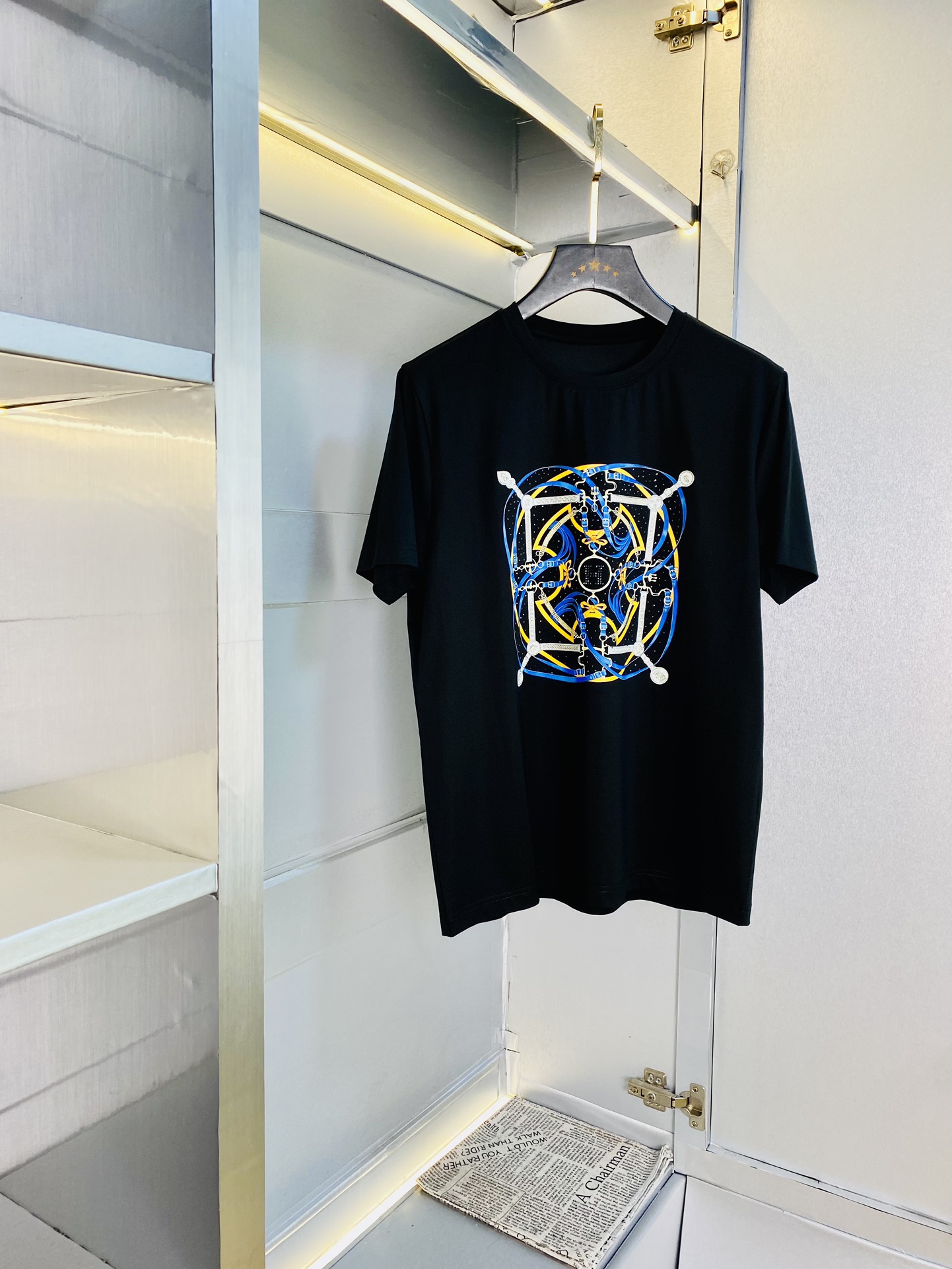 NO:511595,Wear 240 pounds, Fatty Gospel, Couple model, Size M-6XL, Hermes, Original quality, Latest style, Round neck short-sleeved T-shirt, Selected counter customized top-grade double mercerized cotton imported fabric, all details are perfectly 1 to 1 replica, restore the authentic 100% original hardware, high-end customized auxiliary materials, original factory original standard, the upper body effect is excellent!  ,,hermes,hermes,T-shirt,tees,t-shirt,alexander wang19860909穿240斤 胖子福音 情侣款 码数M-6XL 爱马仕Hermes 原单品质 最新款 圆领短袖T恤衣服 精选专柜订制顶级双丝光棉进口面料 所有细节做工完美1比1复刻 还原正品百分百 原版五金 高端订制辅料 原厂原标 上身效果超赞！,,hermes,hermes,T-shirt,tees，t-shirt,alexander wang,Men's clothing