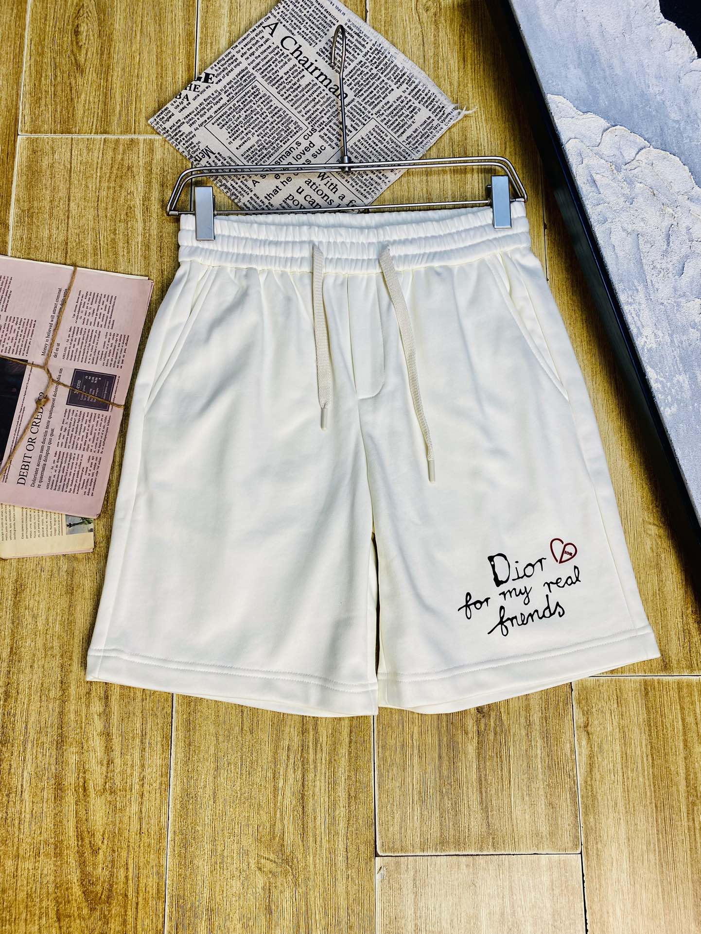 NO:513794,The gospel of Fatty Couple Style 220 pounds to wear Dior Dior is a big recommendation!  The latest version of the 2025 Spring and Summer Essential Counter Series, shorts, beach pants, five-quarter pants, casual pants, high-end customized original hardware, the upper body effect is super positive, the leg lines are fully demonstrated, and the imported quick-drying fabric is provided by all customers. The texture is tight and delicate, the upper body is very comfortable and stylish, and it is extremely practical and versatile, which is very worth buying!  Requested recommendations from old customers!  Number of codes: M-4XL, dior, dior, shorts, alexander wang19860909情侣款胖子福音 220斤可穿 迪奥Dior 重磅推荐！2025春夏必备专柜系列最新款短裤沙滩裤五分裤休闲裤高端订制原版五金 上身效果超正,腿部线条完全得到彰显,全客供进口速干面料 纹理 紧致细腻,上身非常舒适有型,而且极为实穿百搭,非常值得入手！老客户必收推荐！ 码数:M-4XL,,dior,dior,shorts,alexander wang,Men's clothing