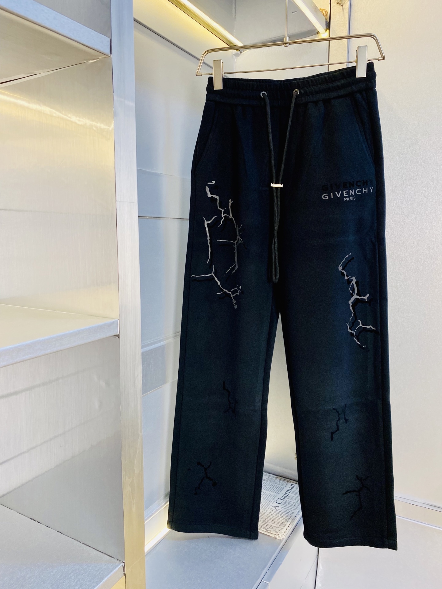 _dpy9s2XspXdPsCpYIco62a1iiA1E-rLIPuPNzlw