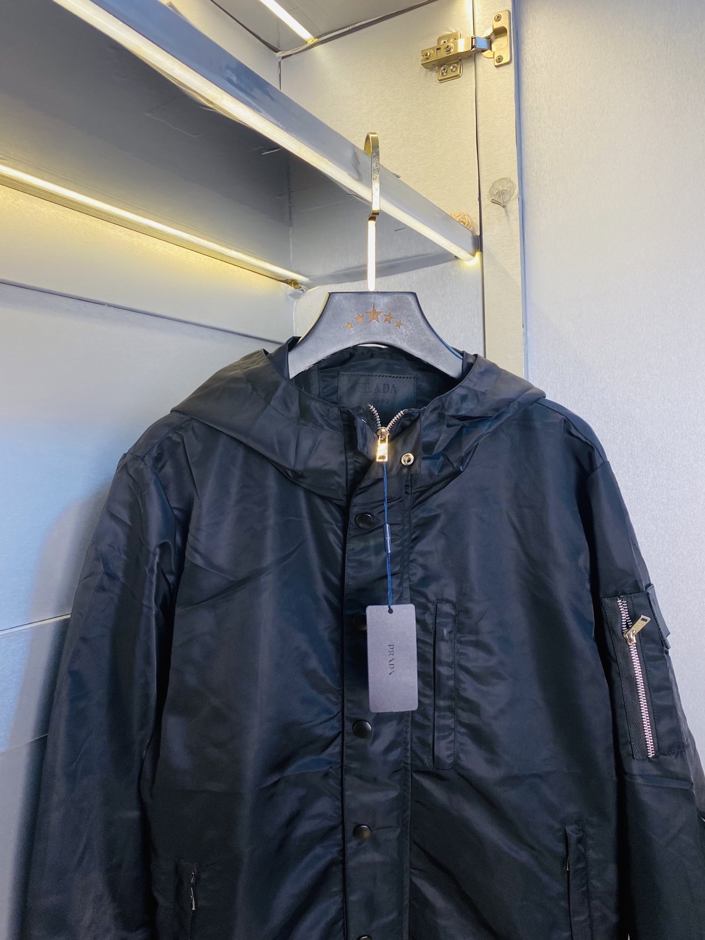 Prada men Prada 2026 ！New — photo 3