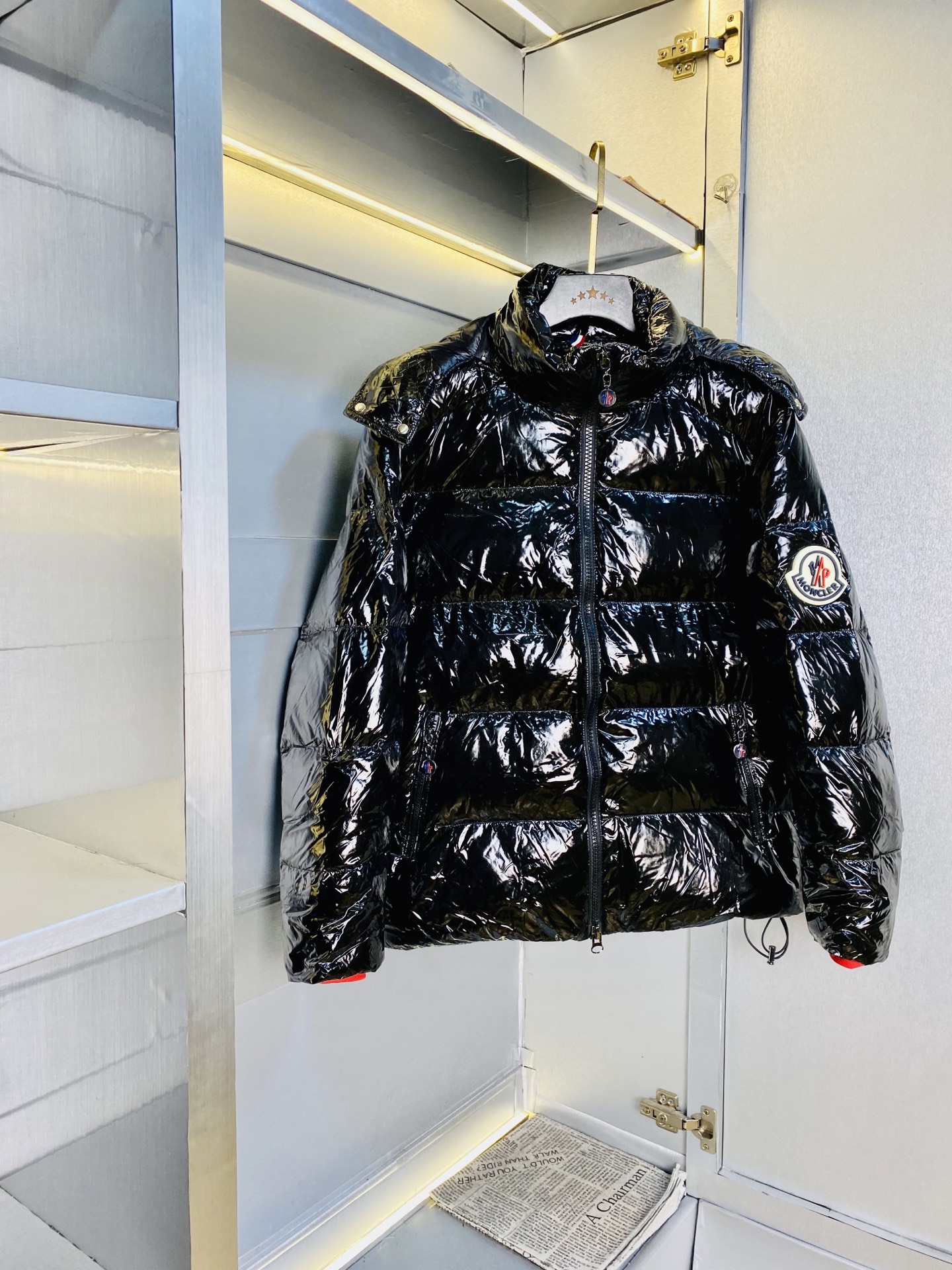 NO:726615,Support replacement after the year!  Original item from the official website. Moncler 2025ss new down jacket can be worn. High version and high quality. The original fabric is the same as the Internet celebrity star. Customized hardware and accessories. Very comfortable. Super versatile and good-looking down jacket. Non-market ordinary version. Feel free to compare. Quality is absolutely guaranteed. Color, picture and color. Size M-3XL,, Moncler, jackets & coats, down jacket,19860909支持年后退换！ 官网原单货 可穿斤蒙口Moncler 2025ss新款羽绒服外套 高版本高品质 原版面料网红明星同款 开模定制五金辅料 感非常舒服 超级百搭好看的一款羽绒外套 非市场普通版本 随意对比 品质绝对保证 颜色图色 尺码M-3XL,,Moncler,jackets & coats,down jacket,,Men's clothing