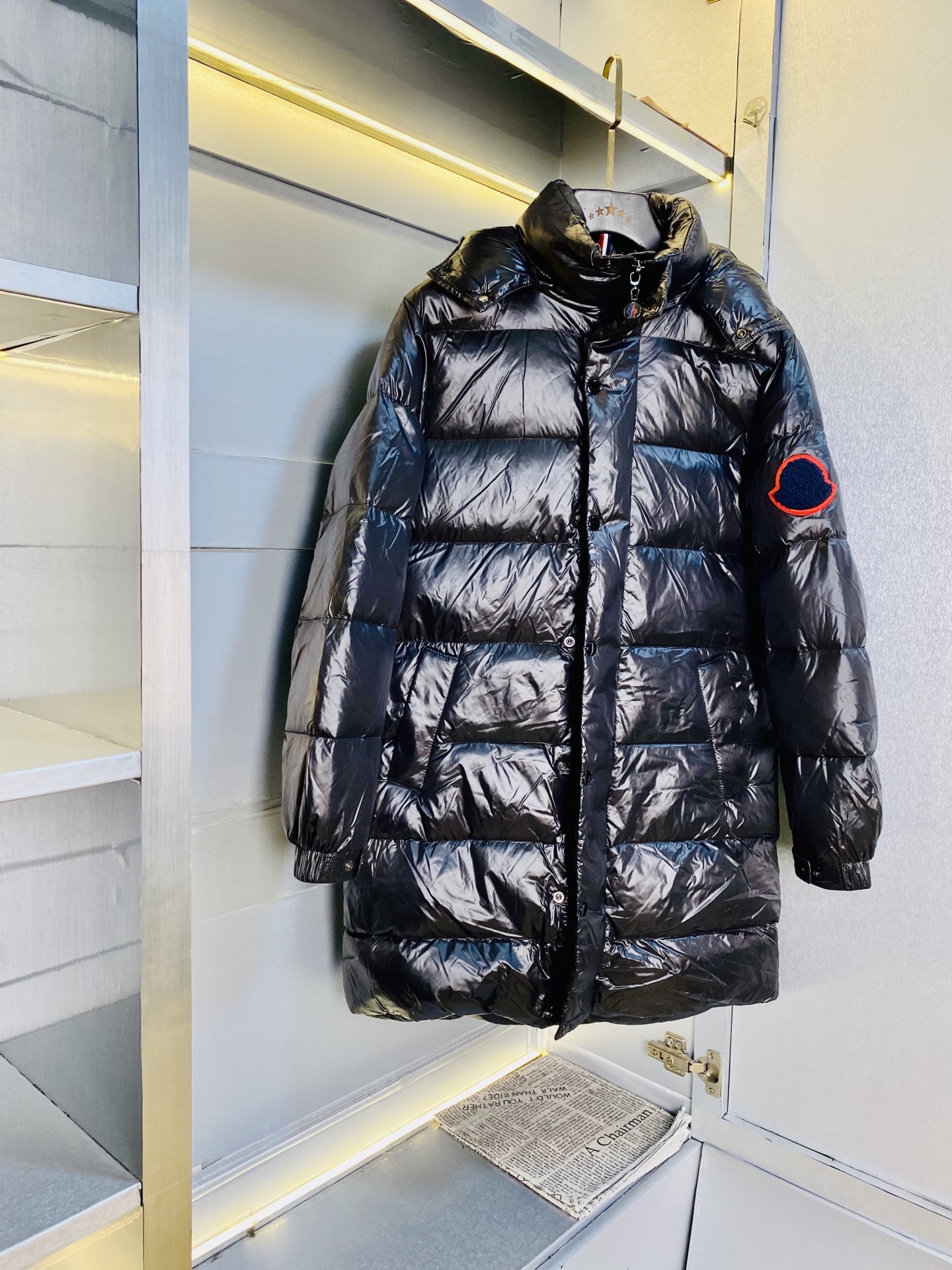 NO:726622,Support replacement after the year!  Original item from the official website. Moncler 2025ss new mid-length down jacket can be worn. High version and high quality. Original fabric, the same style as Internet celebrity stars. Open mold to customize hardware accessories. Very comfortable. Super versatile and good-looking down jacket. Non-market ordinary version. Feel free to compare. Quality is absolutely guaranteed. Color, picture and color. Size M-3XL,, Moncler, jackets & coats, down jacket,19860909支持年后退换！ 官网原单货 可穿斤蒙口Moncler 2025ss新款中长款羽绒服外套 高版本高品质 原版面料网红明星同款 开模定制五金辅料 感非常舒服 超级百搭好看的一款羽绒外套 非市场普通版本 随意对比 品质绝对保证 颜色图色 尺码M-3XL,,Moncler,jackets & coats,down jacket,,Men's clothing