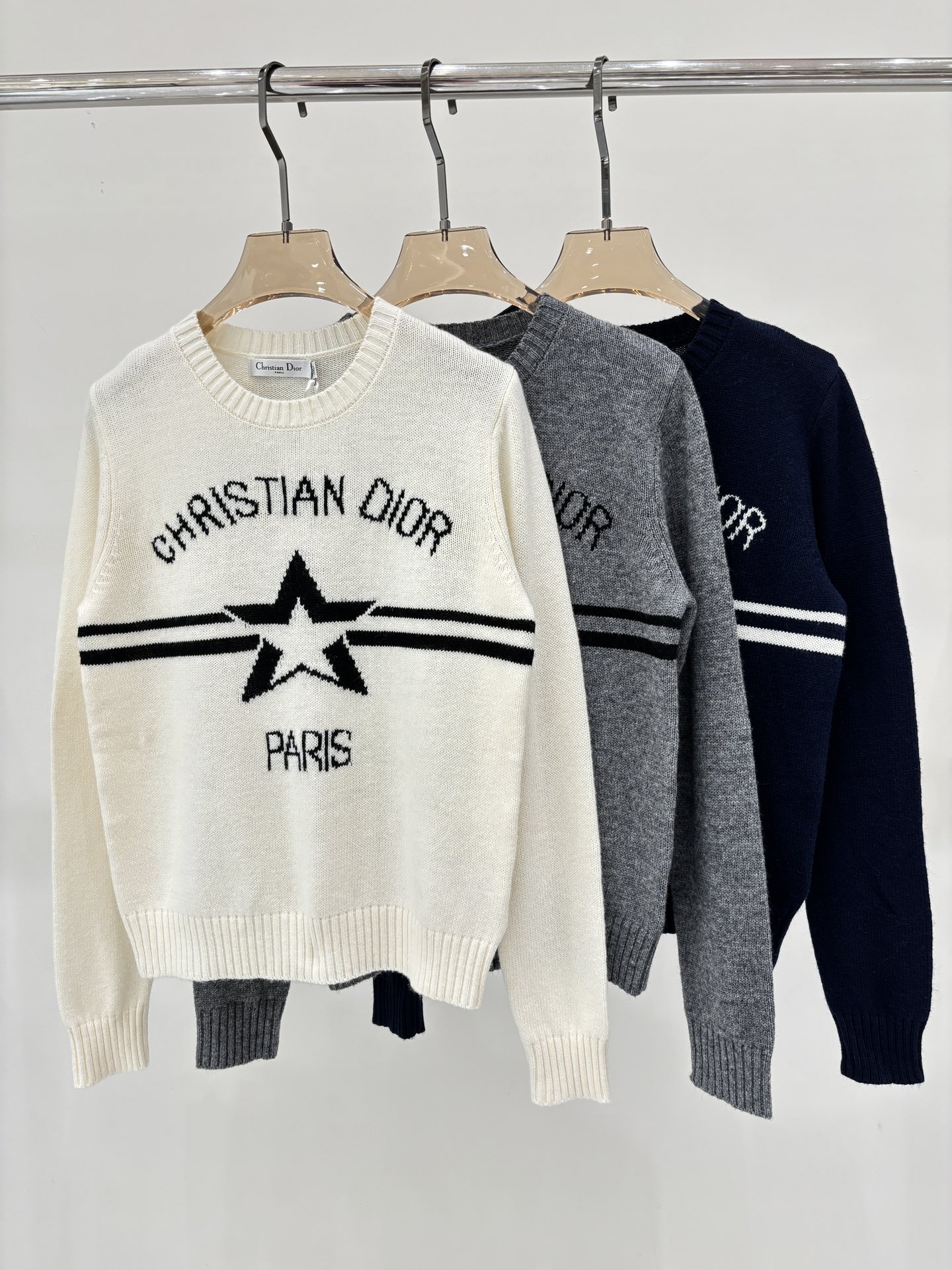 NO:458536,D Parent Long Sleeve | 25 Summer New Round Neck Letter Star Jacquard Simple Casual Knit Long Sleeve, Dior, Alexander Wang19860909D家长袖｜25夏季新款圆领字母星星提花简约休闲针织长袖,,dior,alexander wang,Women's clothing