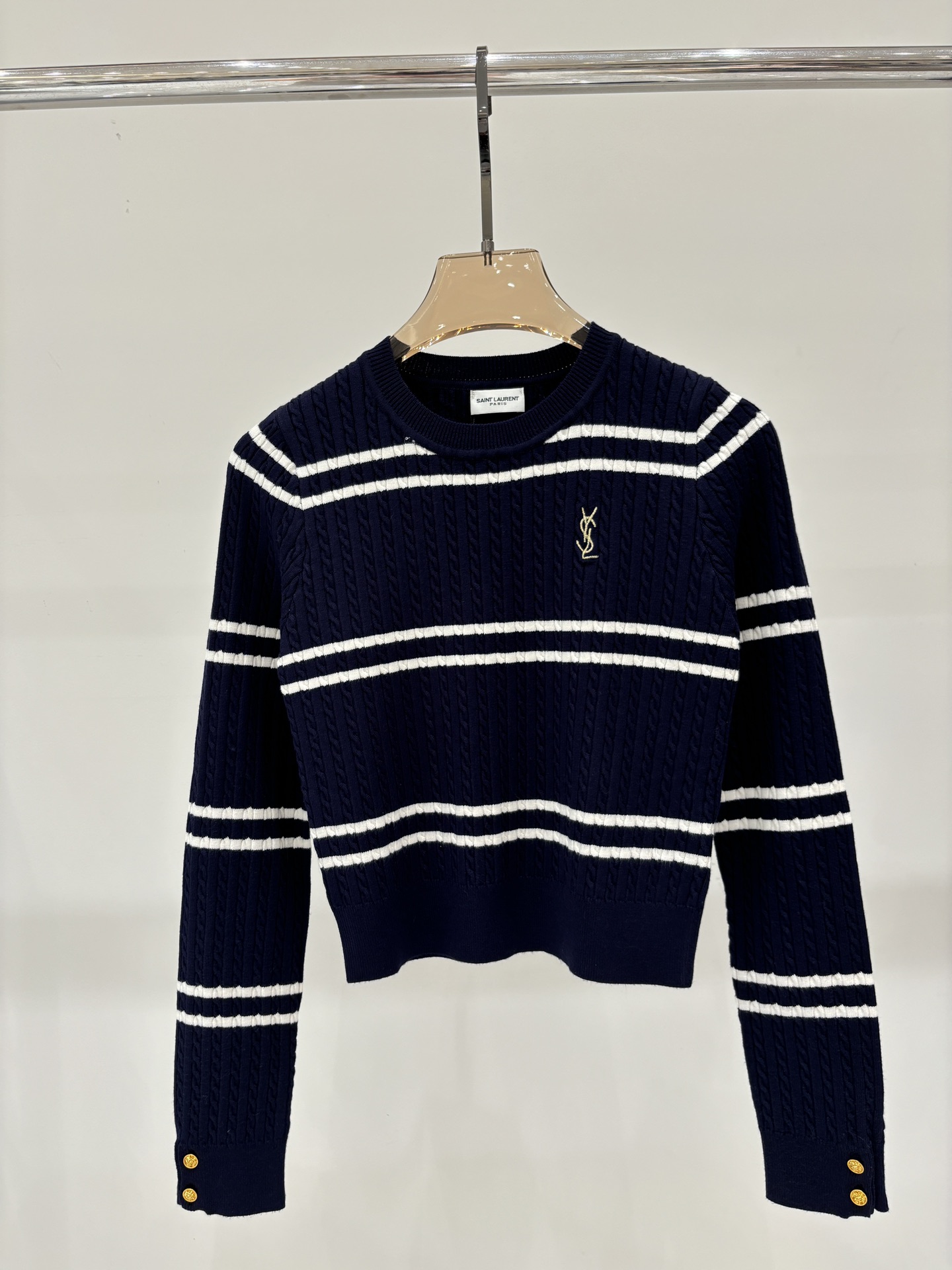 NO:453522,Saint Laurent long sleeves｜25 spring and summer new round neck letter logo embroidery stripes contrast color casual knitted long sleeves, saint laurent, alexander wang19860909圣罗兰长袖｜25春夏新款圆领字母logo刺绣条纹撞色休闲针织长袖,,saint laurent,alexander wang,Women's clothing