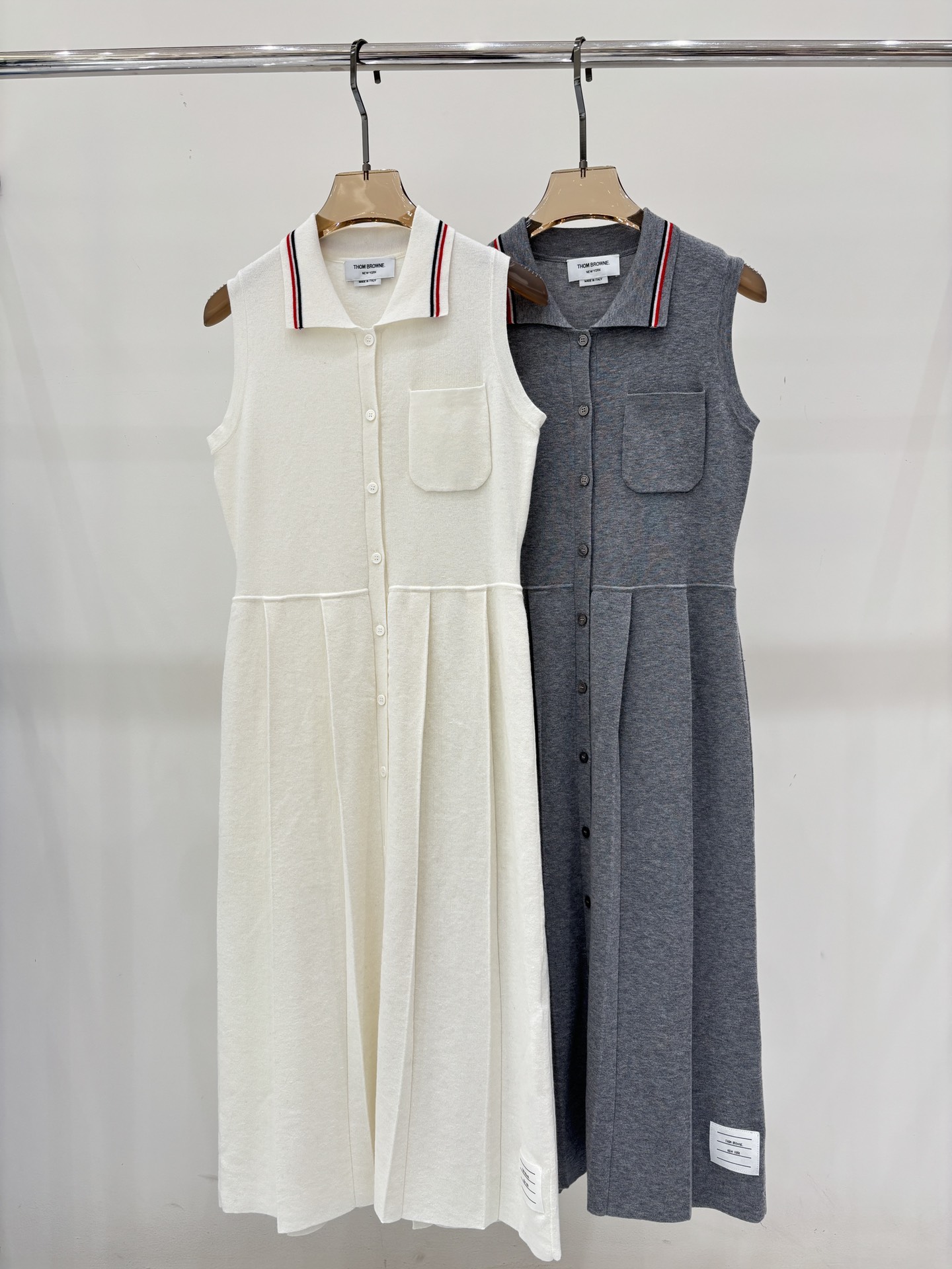 NO:455819,TB dress｜25 summer new lapel striped edge-contrast color simple single-breasted casual knitted dress, skirts, alexander wang19860909TB连衣裙｜25夏季新款翻领条纹包边撞色简约单排扣休闲针织连衣裙,,skirts,alexander wang,Women's clothing