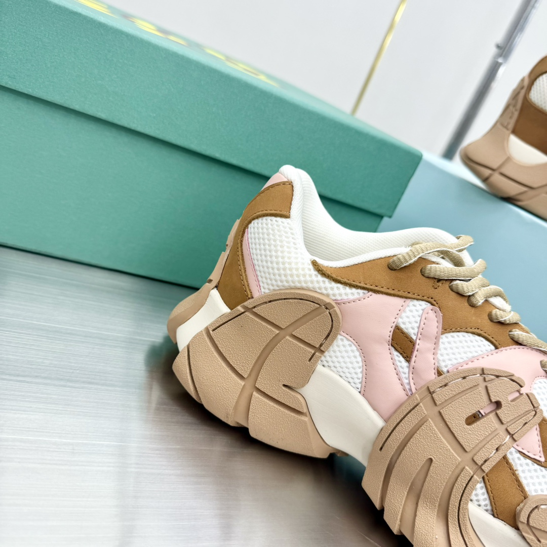 Fashion Review: Camperlab’s Stylish Shoes for Women and Men, Ages 35-45 - 图片 8