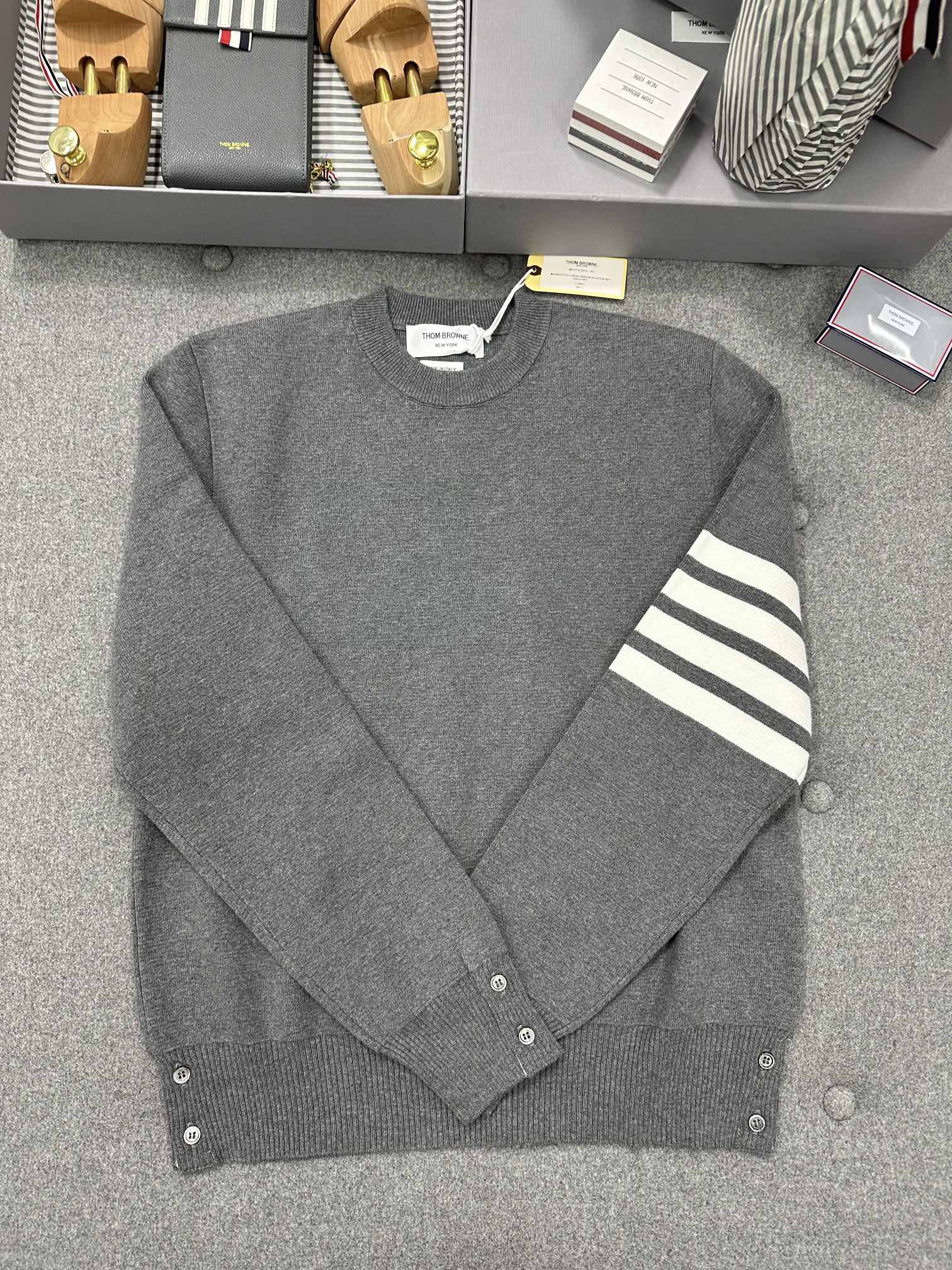 톰브라운 남성 긴팔 129789 Thom Browne Long Sleeve 썸네일 이미지