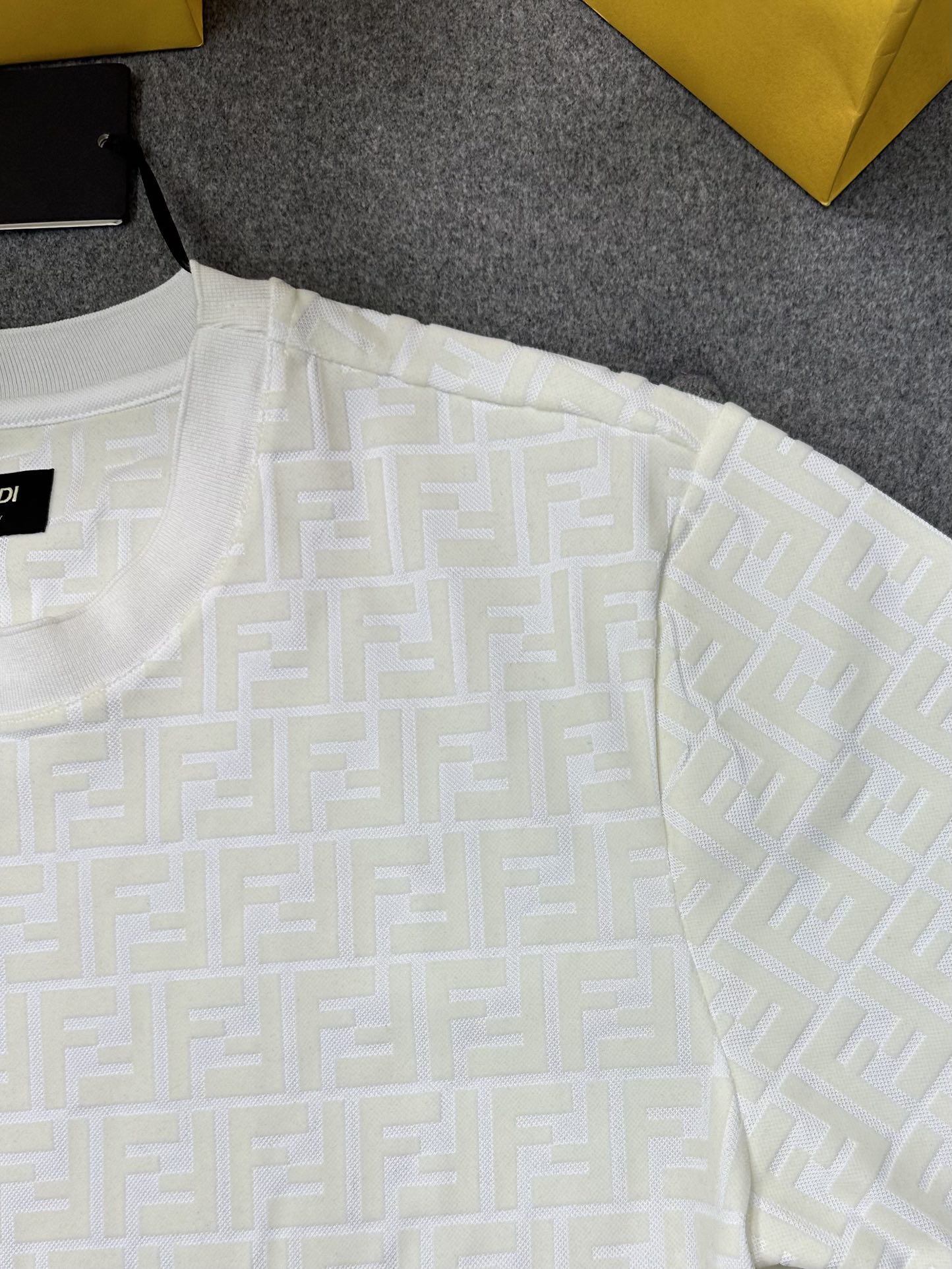 펜디 여성 반팔 129808 Fendi T Shirt 썸네일 이미지