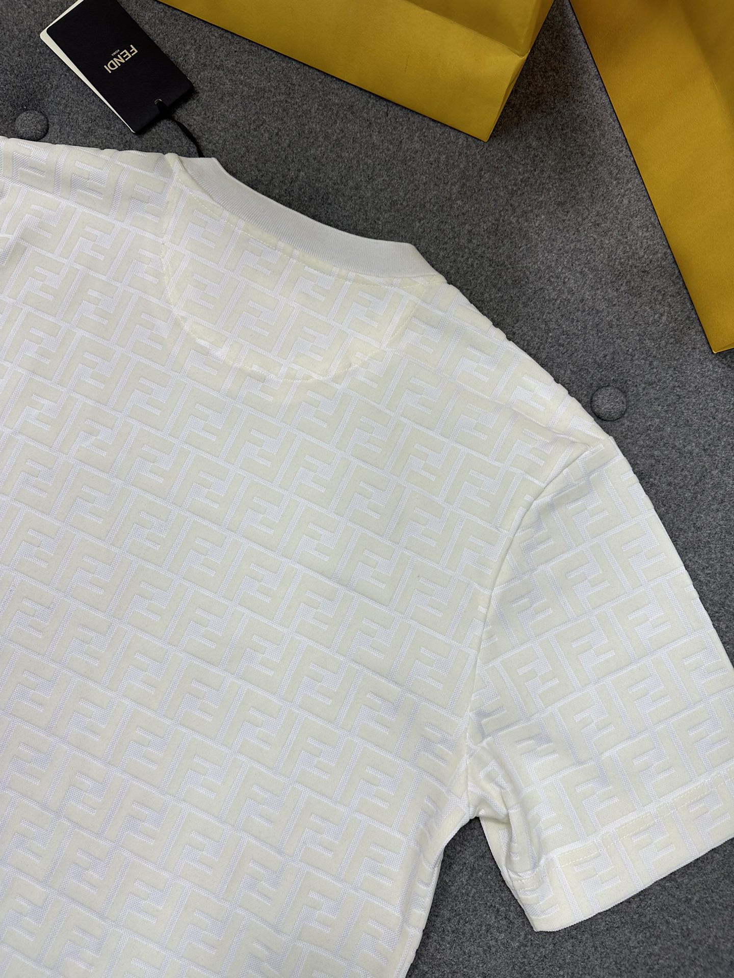 펜디 여성 반팔 129808 Fendi T Shirt 썸네일 이미지