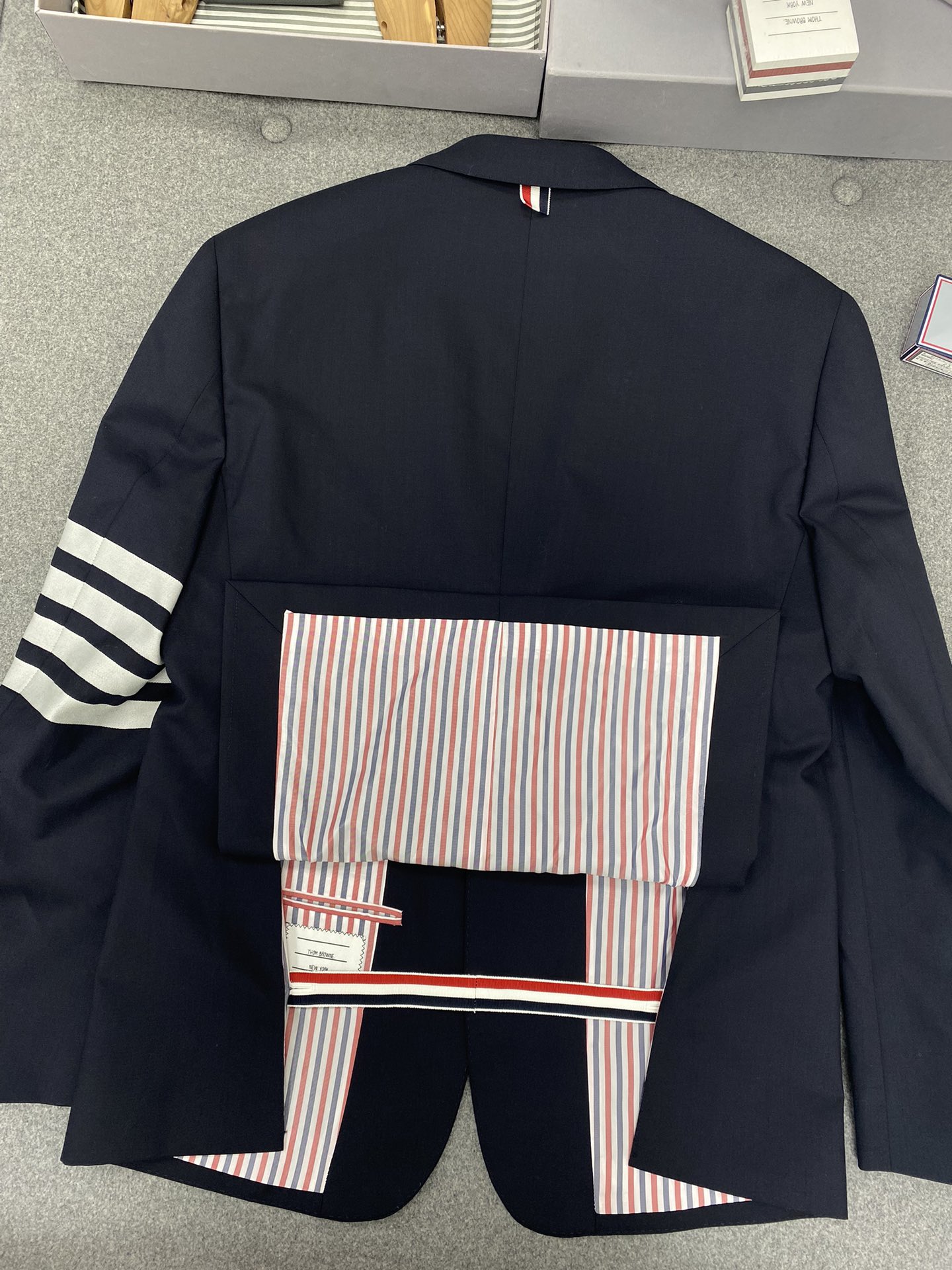 톰브라운 여성 자켓 129799 Thom Browne Jacket 썸네일 이미지